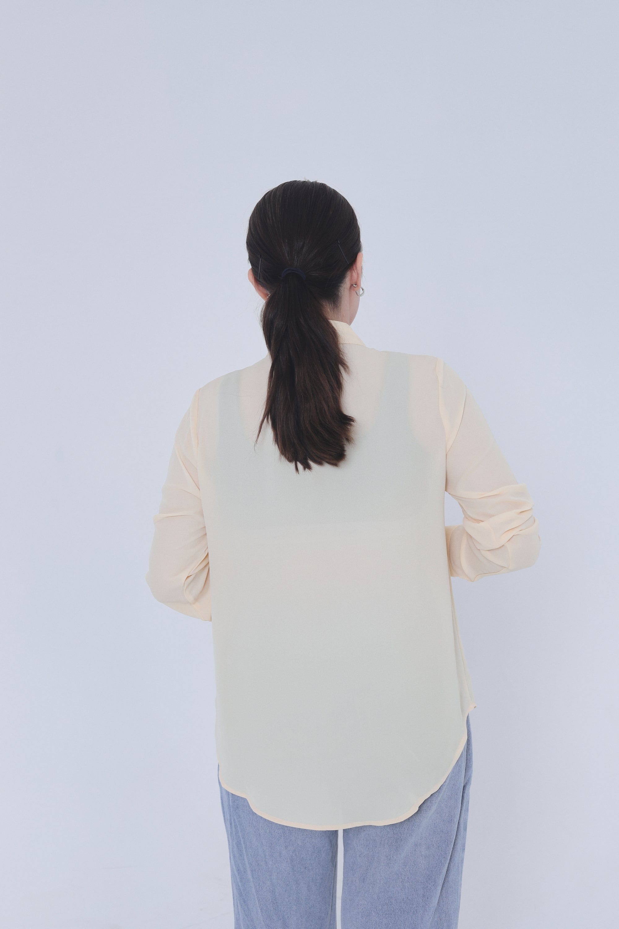 ميكا قميص سادة رسمي كم طويل نسائي