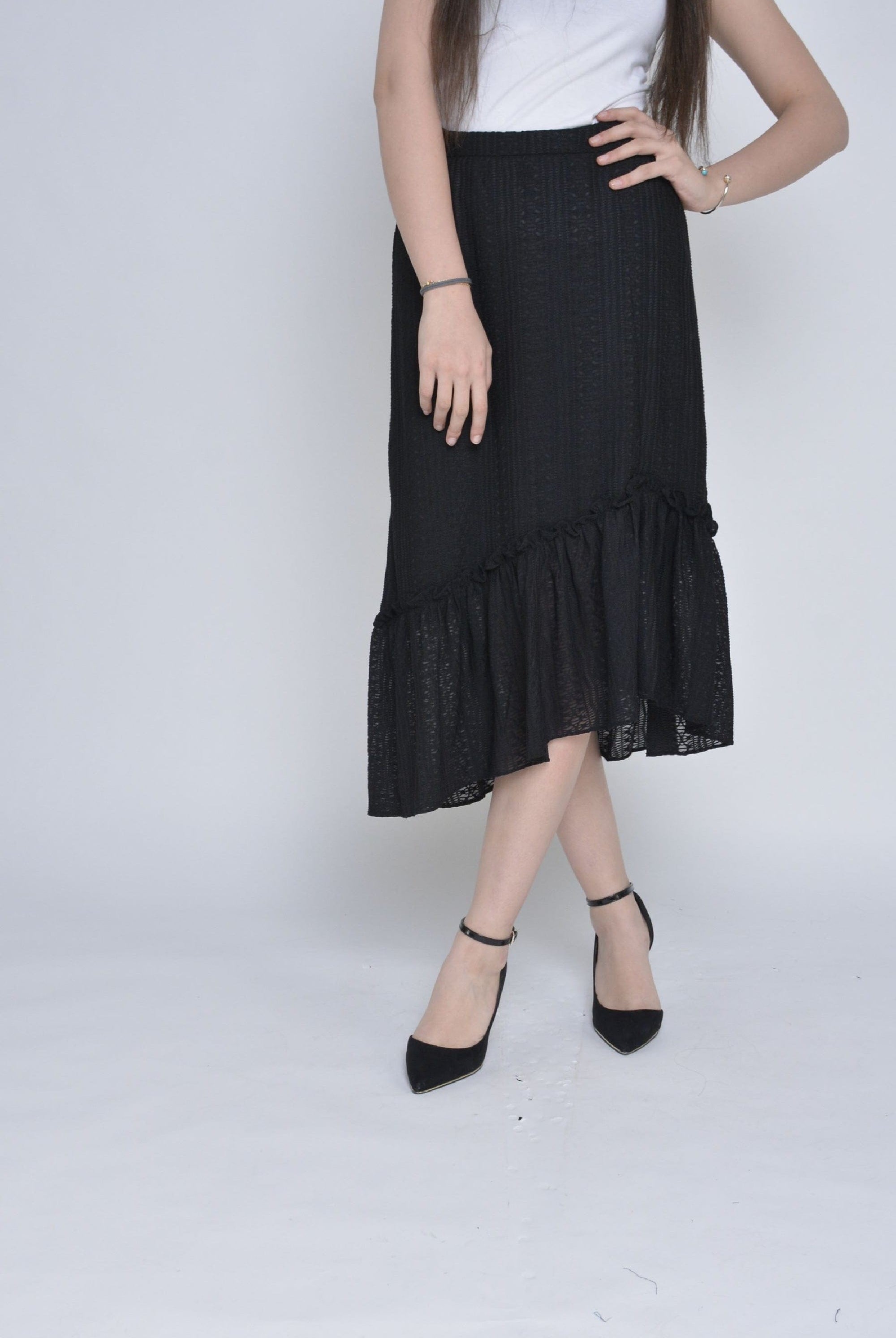 ميكا تنورة ميدي سادة بكرانيش من الأسفل