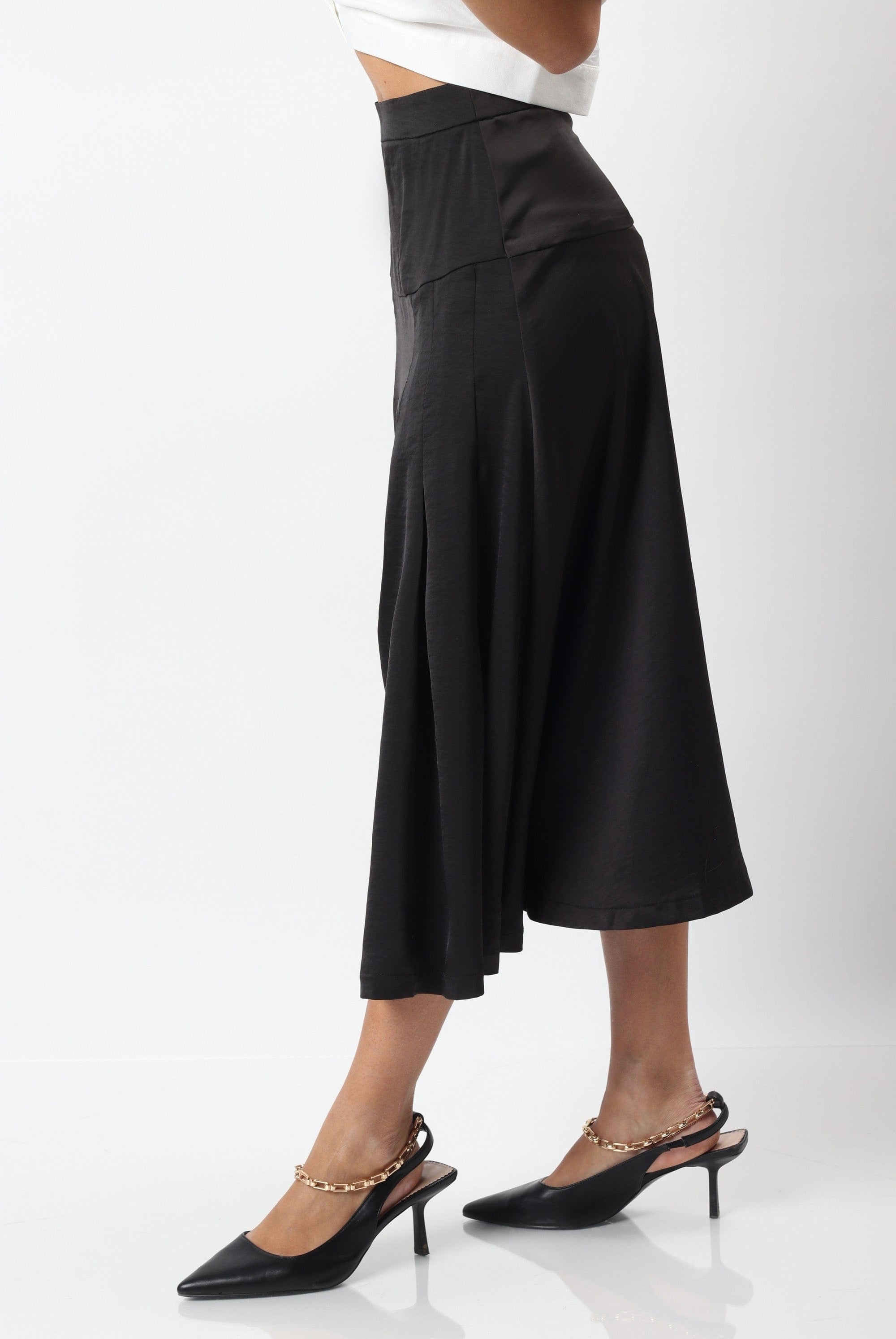 ميكا تنورة ميدي هاي ويست واسعة