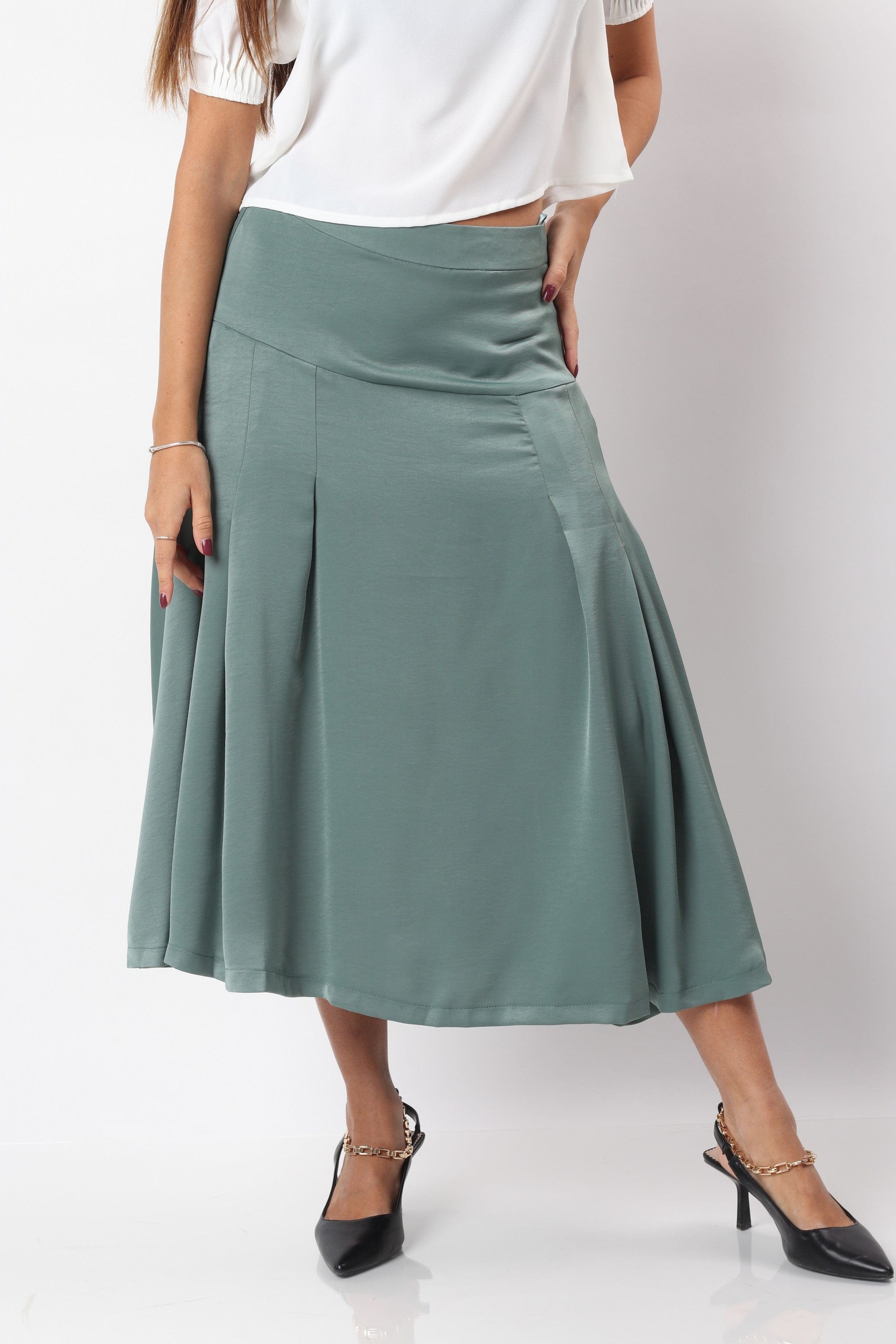 ميكا تنورة ميدي هاي ويست واسعة