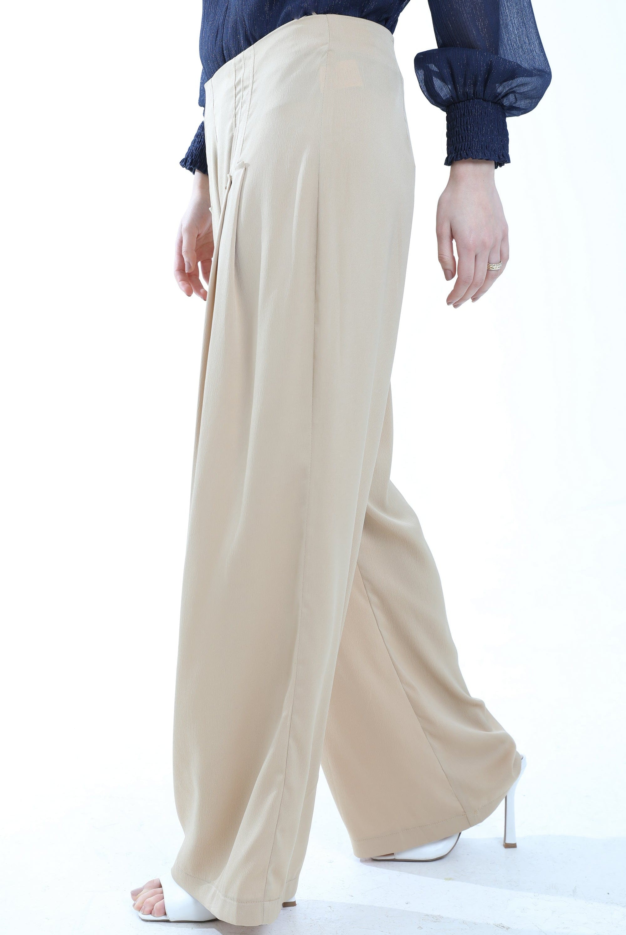 ميكا بنطلون طويل سادة خصر مرتفع واسع بكسرات نسائي