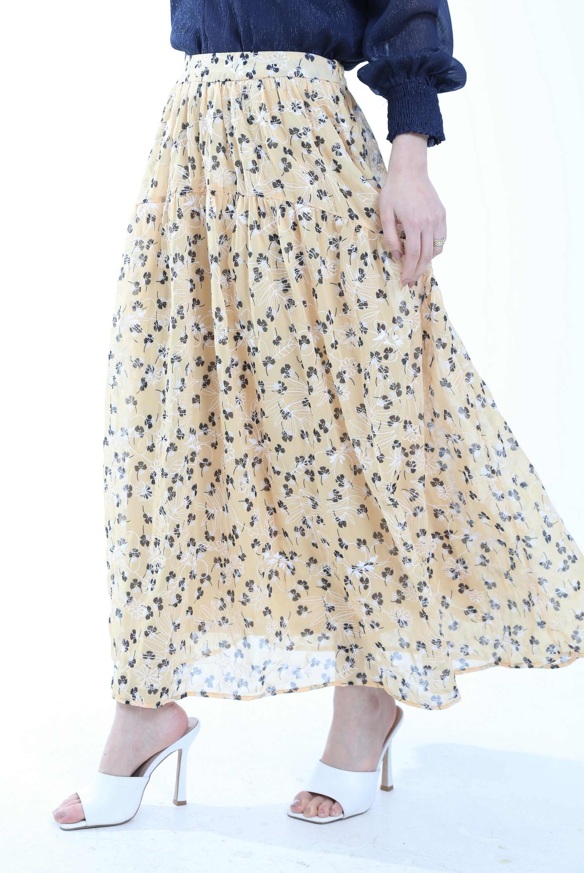 ميكا تنورة ميدي مشجرة واسعة كلوش نسائي أصفر باستل