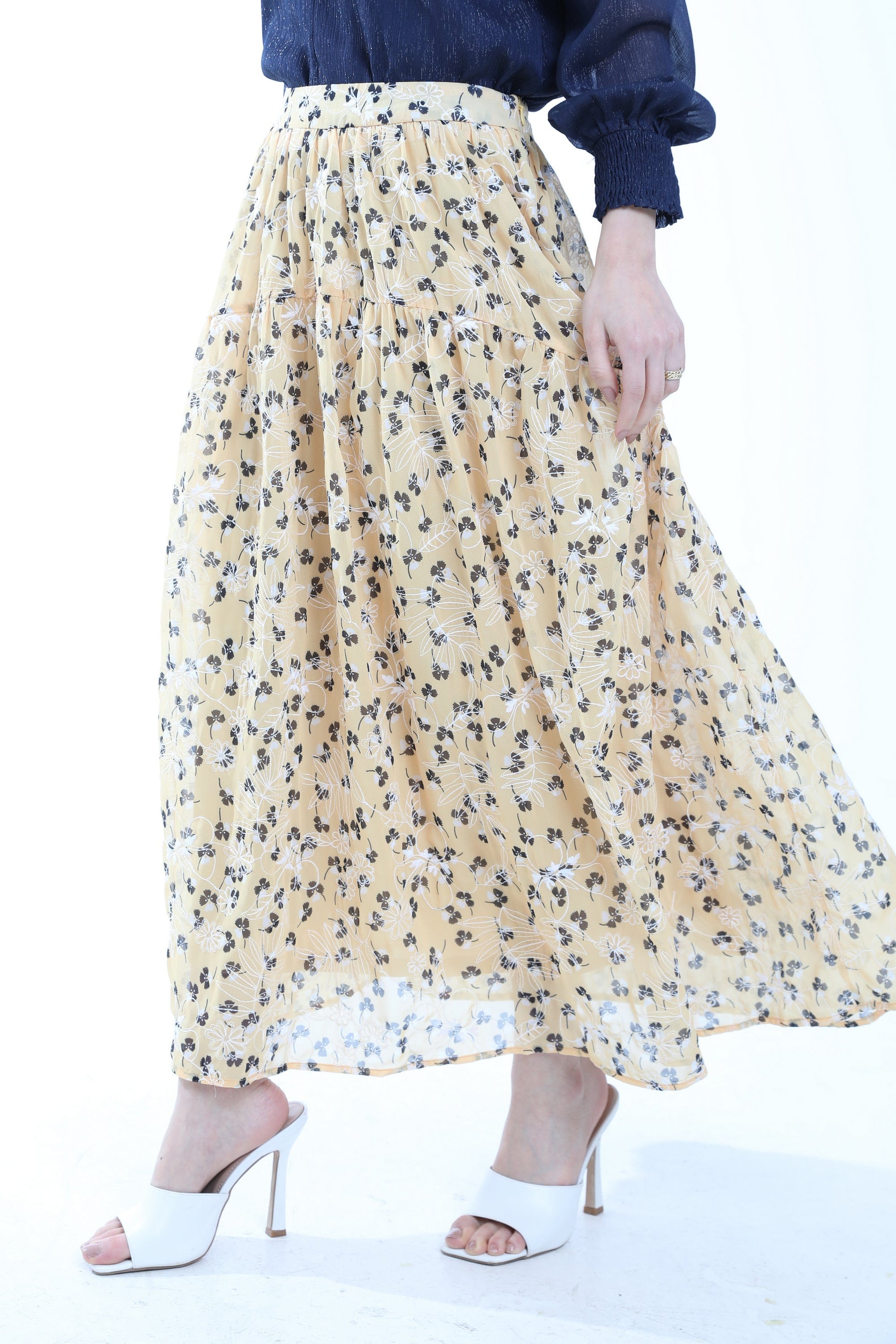 ميكا تنورة ميدي مشجرة واسعة كلوش نسائي أصفر باستل