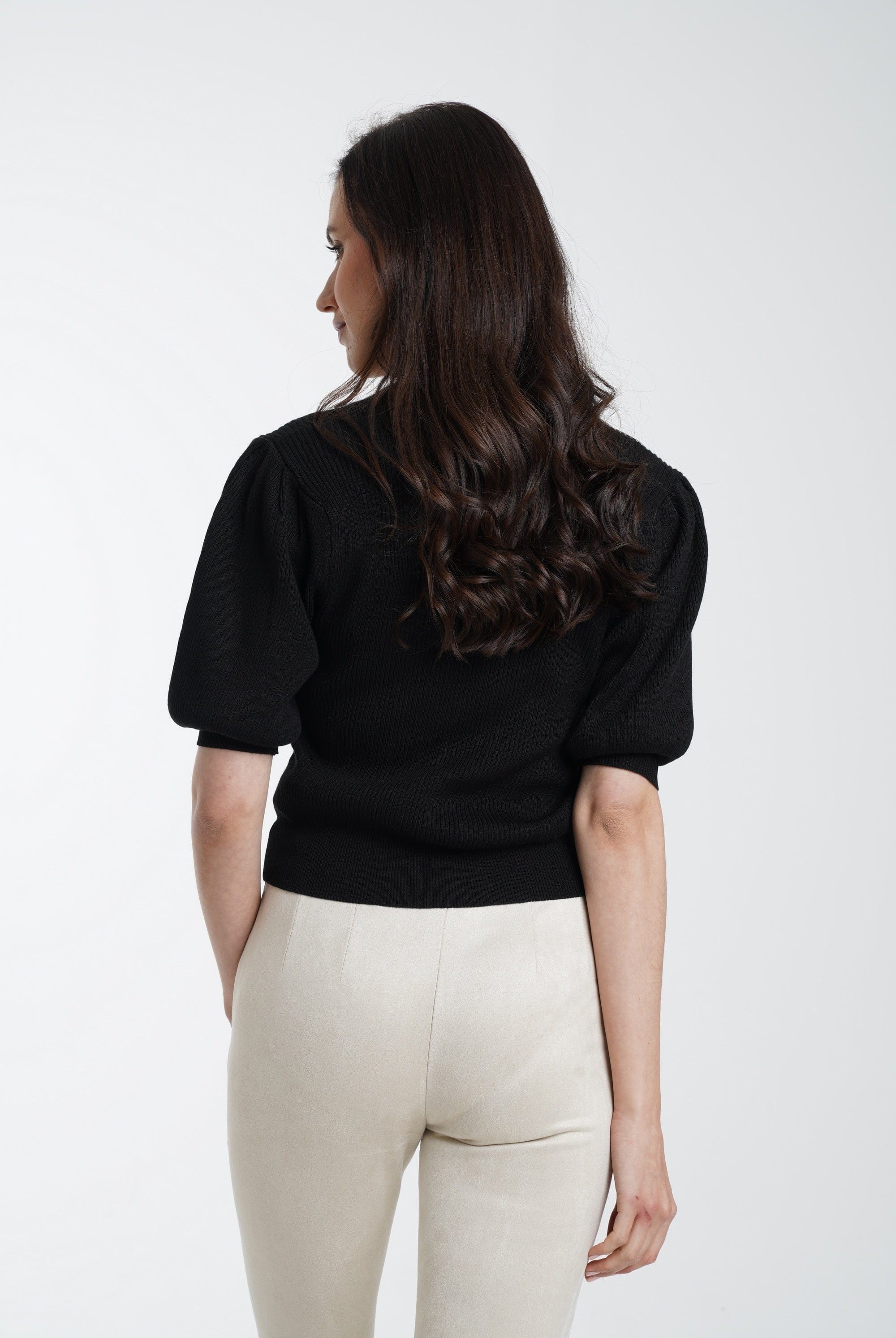 ميكا توب قصير مضلع بأزرار أمامية نص كم نسائي