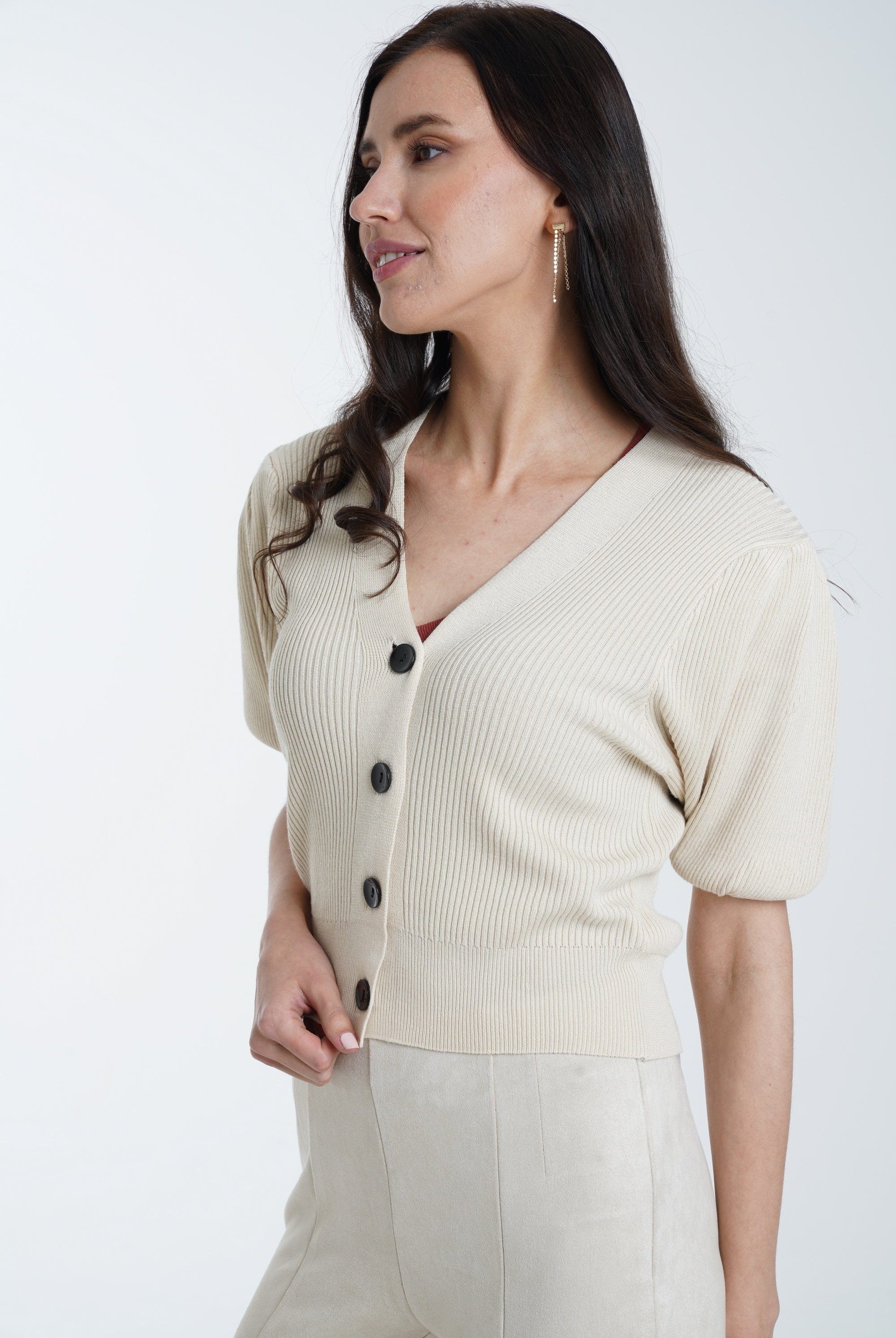 ميكا توب قصير مضلع بأزرار أمامية نص كم نسائي