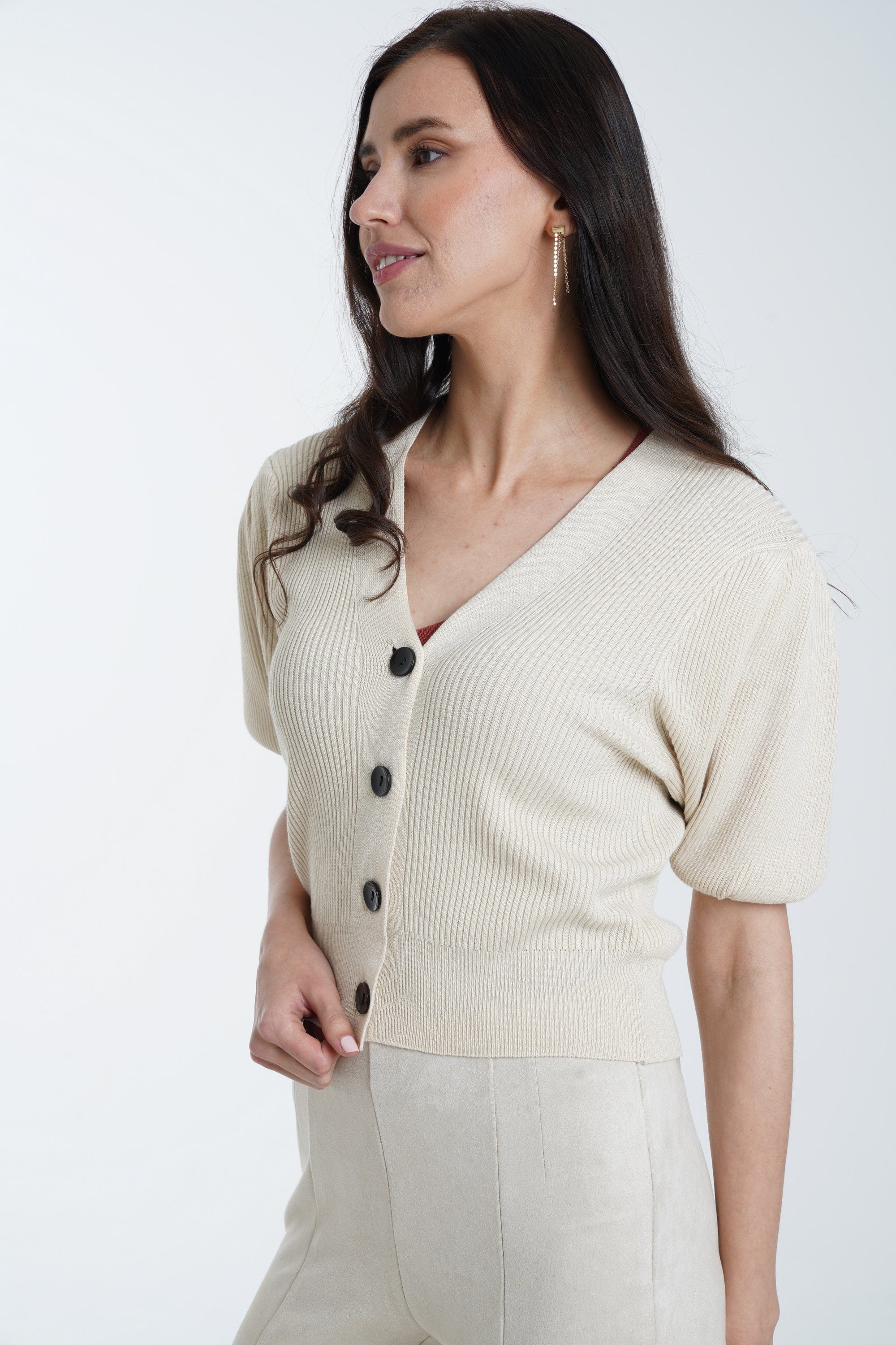 ميكا توب قصير مضلع بأزرار أمامية نص كم نسائي