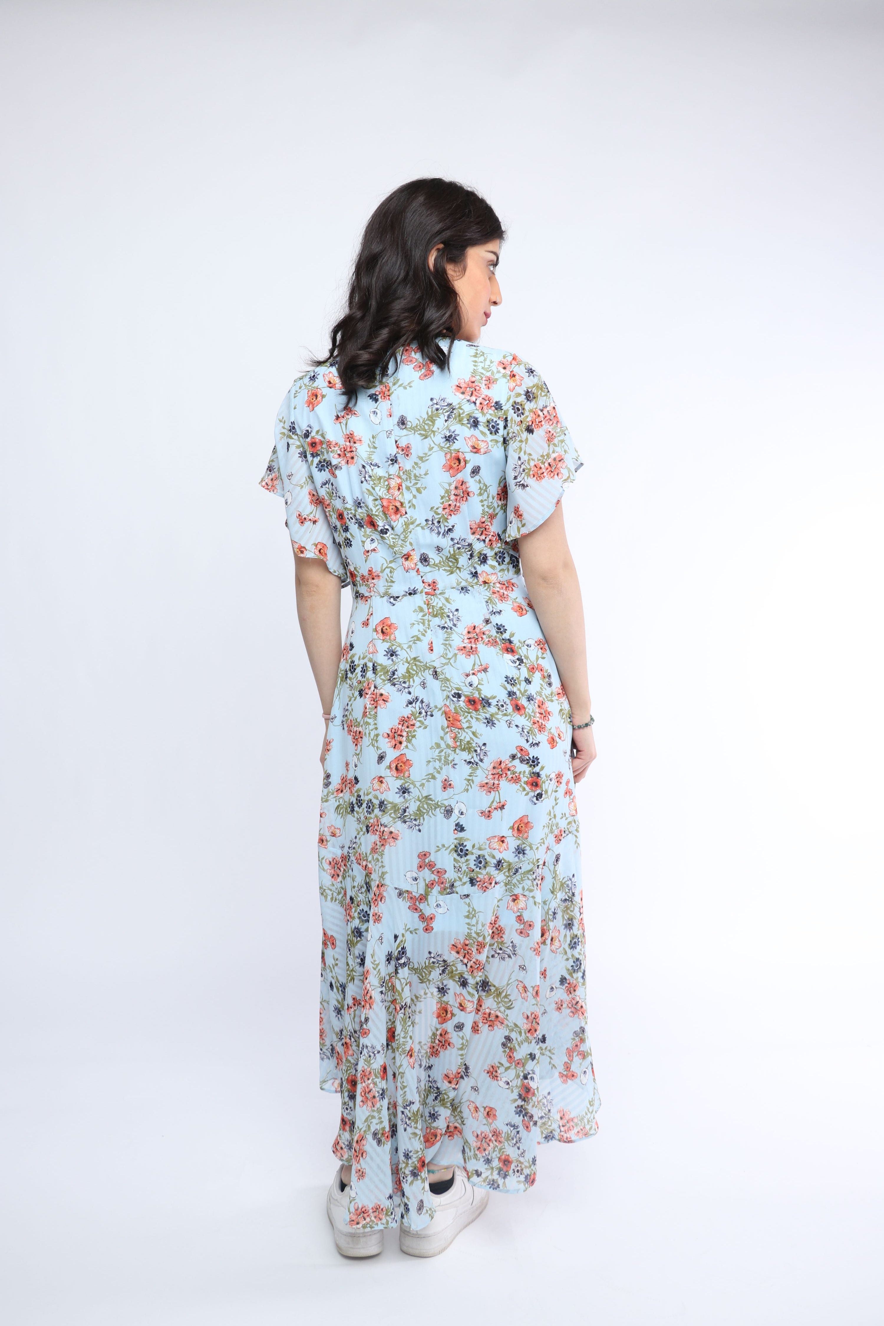 ميكا فستان ميدي مورد مخصر كم قصير مكشكش