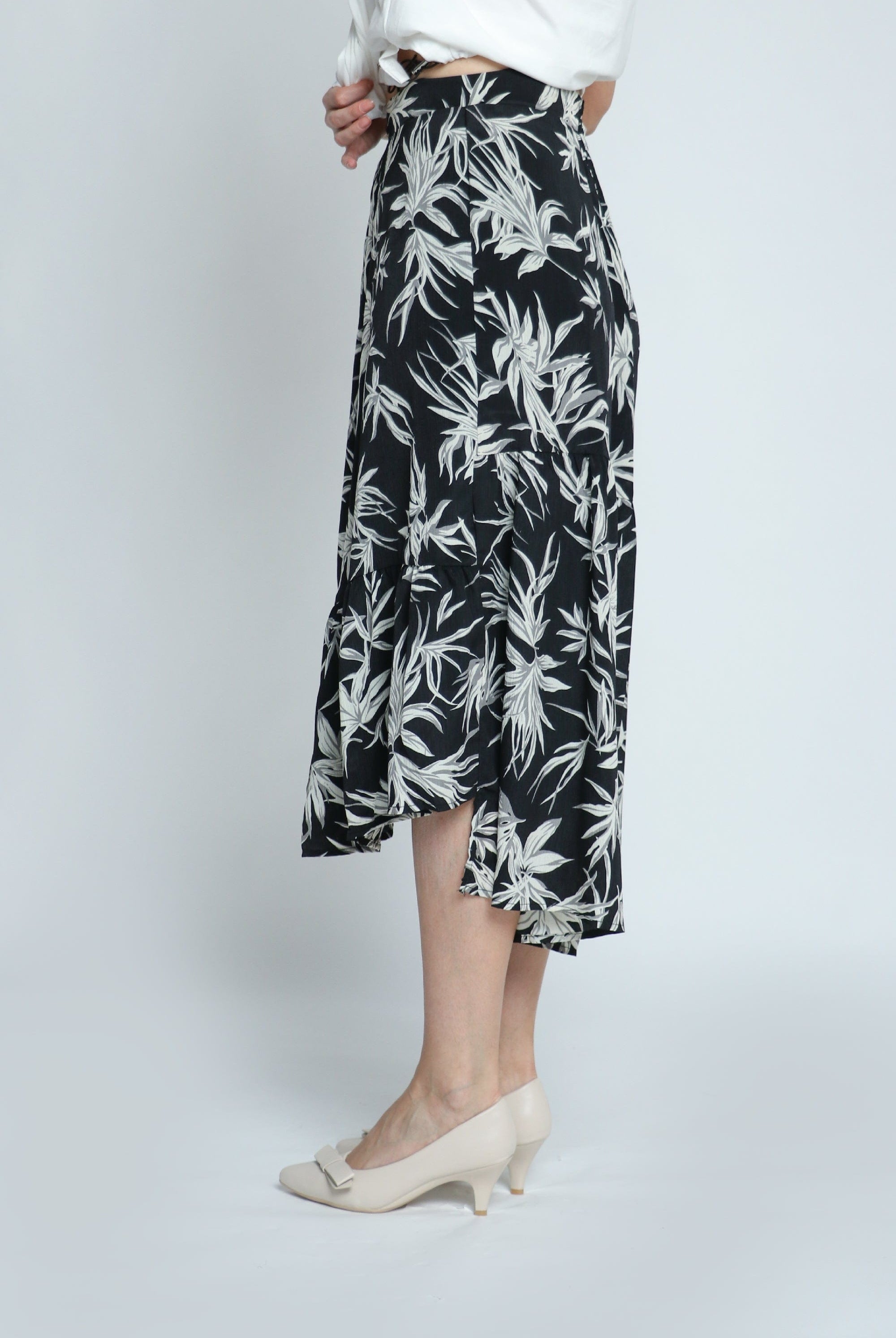 ميكا تنورة ميدي مشجرة طويلة من الجنب