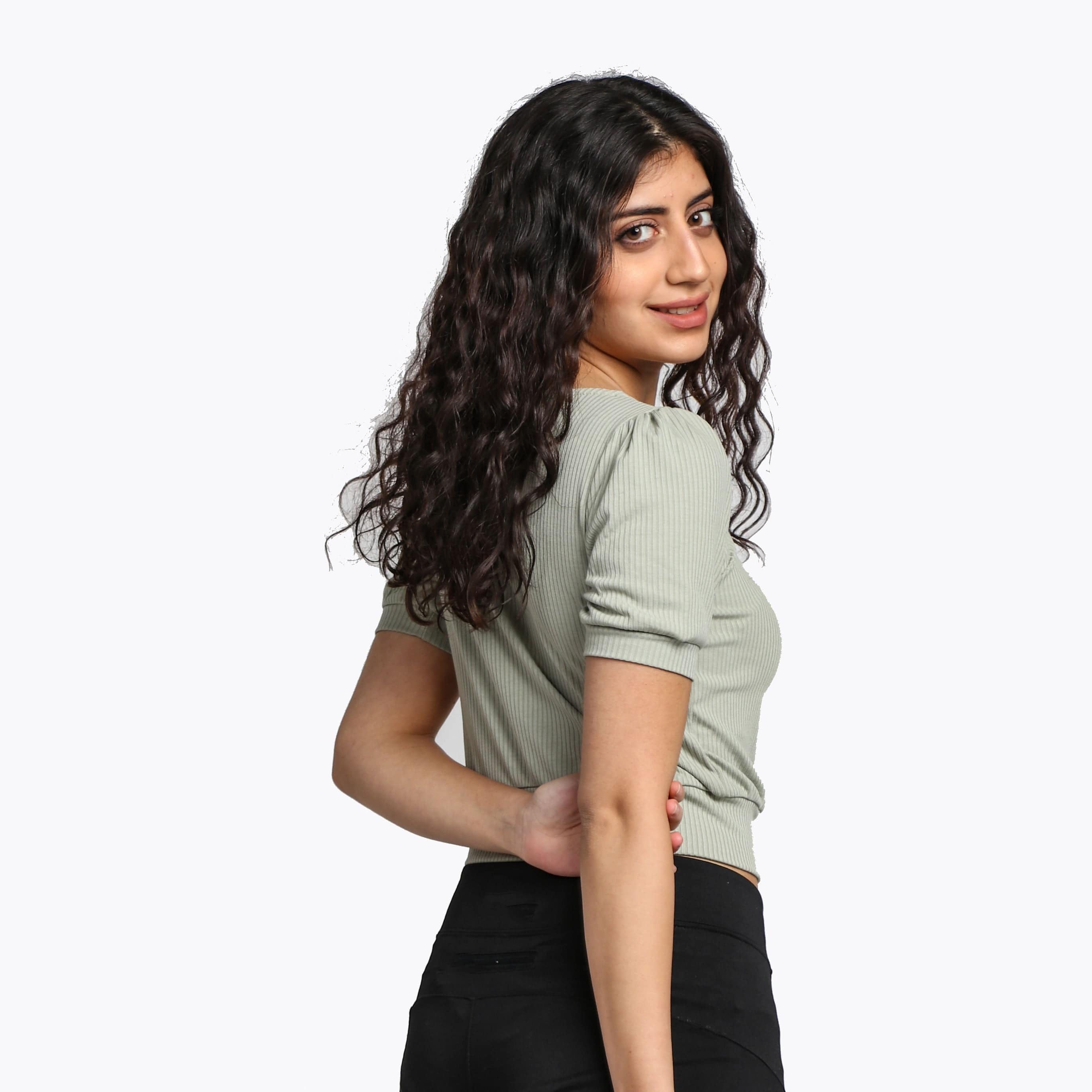 ميكا بلوزة سادة مضلعة بأكمام قصيرة نسائية