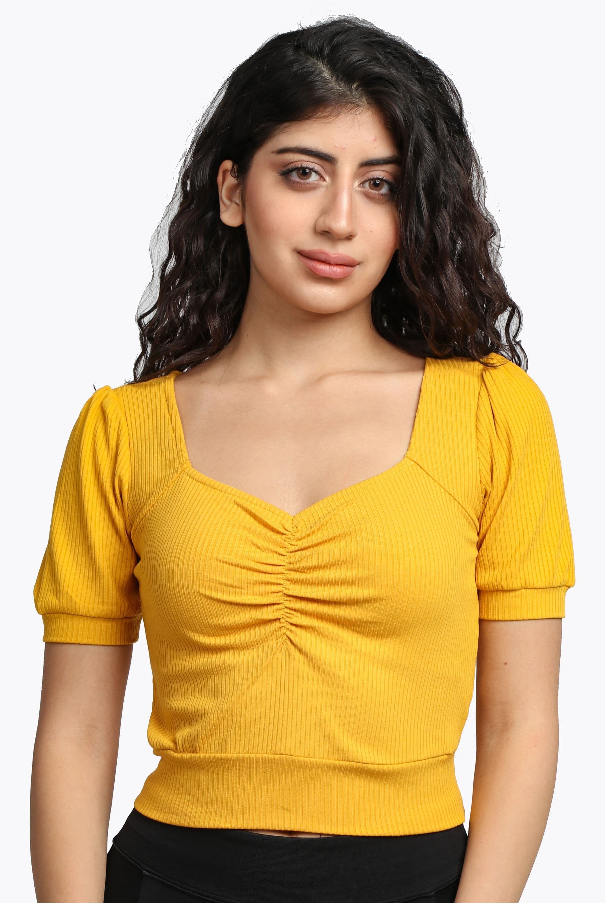 ميكا بلوزة سادة مضلعة بأكمام قصيرة نسائية