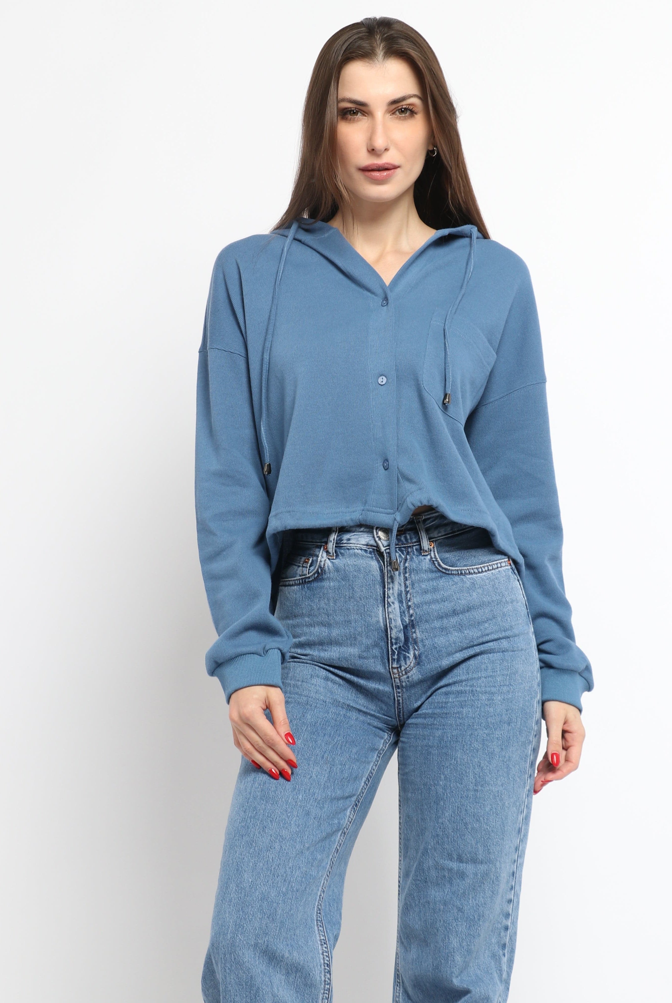 ميكا سترة سادة بأزرار أمامية ورباط من أسفل وقبعة بأكمام طويلة