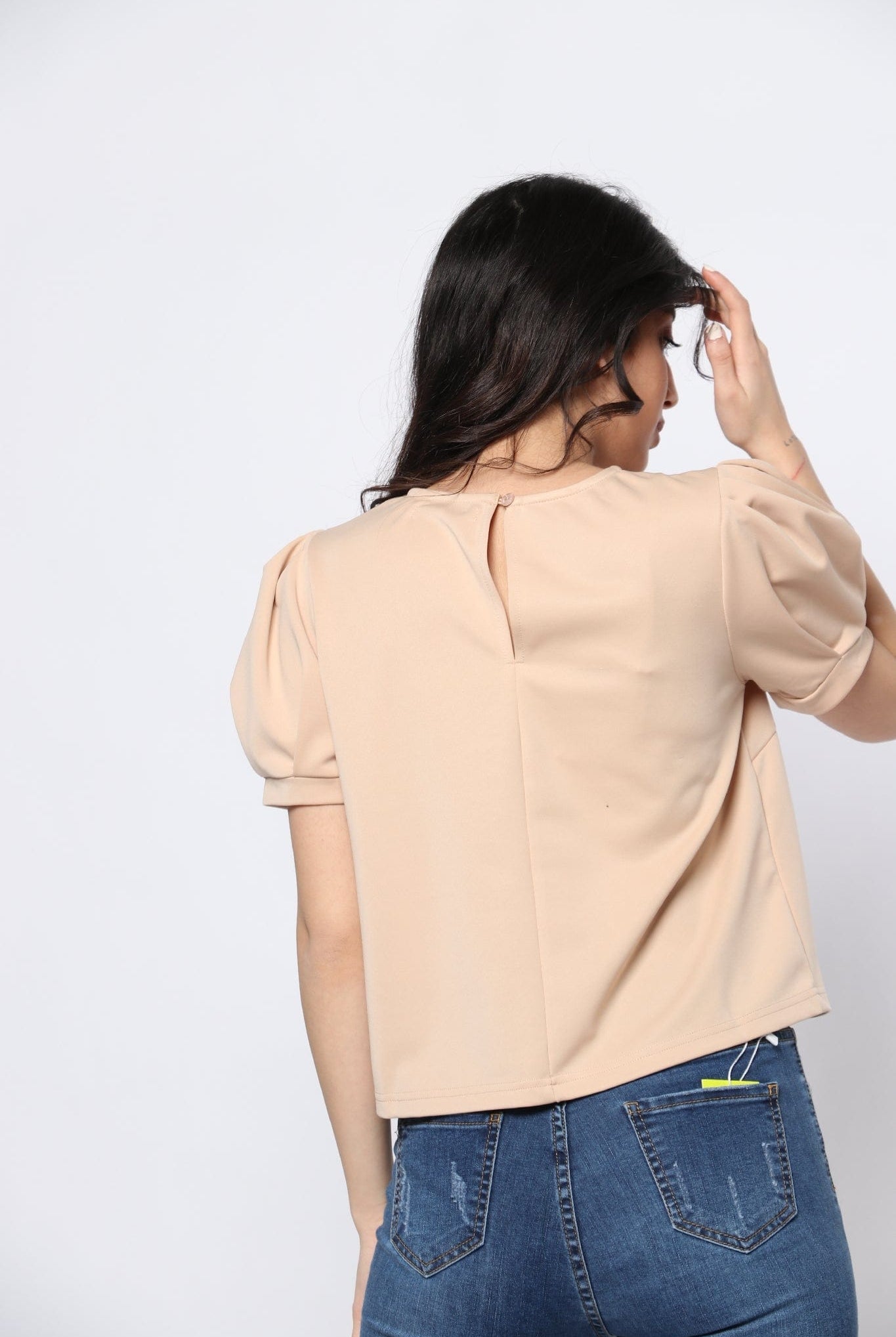 ميكا بلوزة بأكمام قصيرة سادة برقبة دائرية