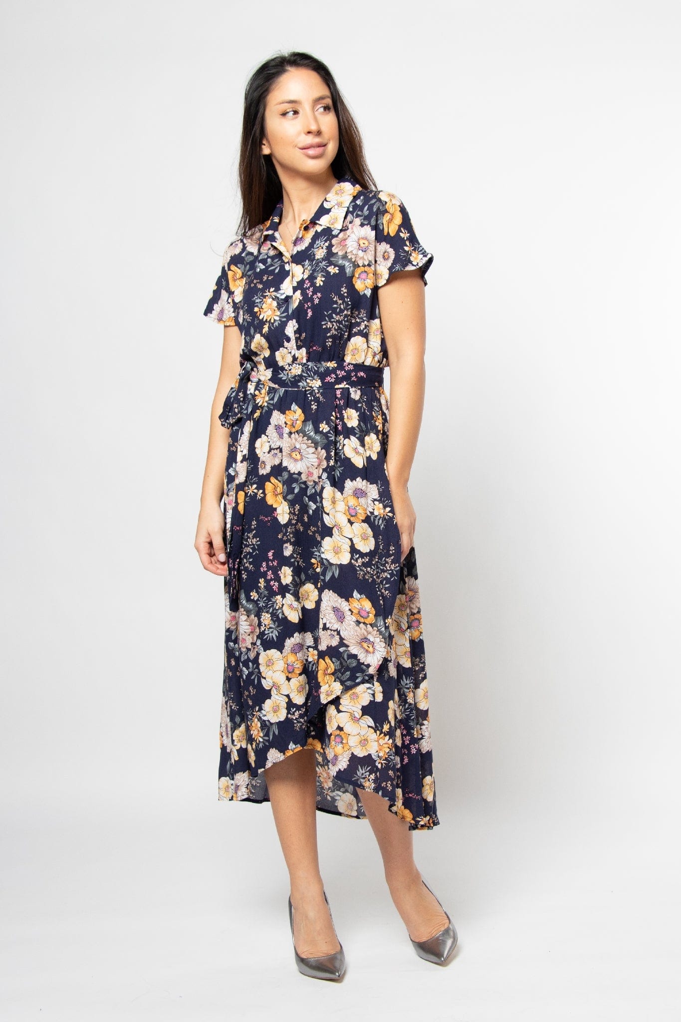 ميكا فستان ميدي طبعة زهور بكم قصير