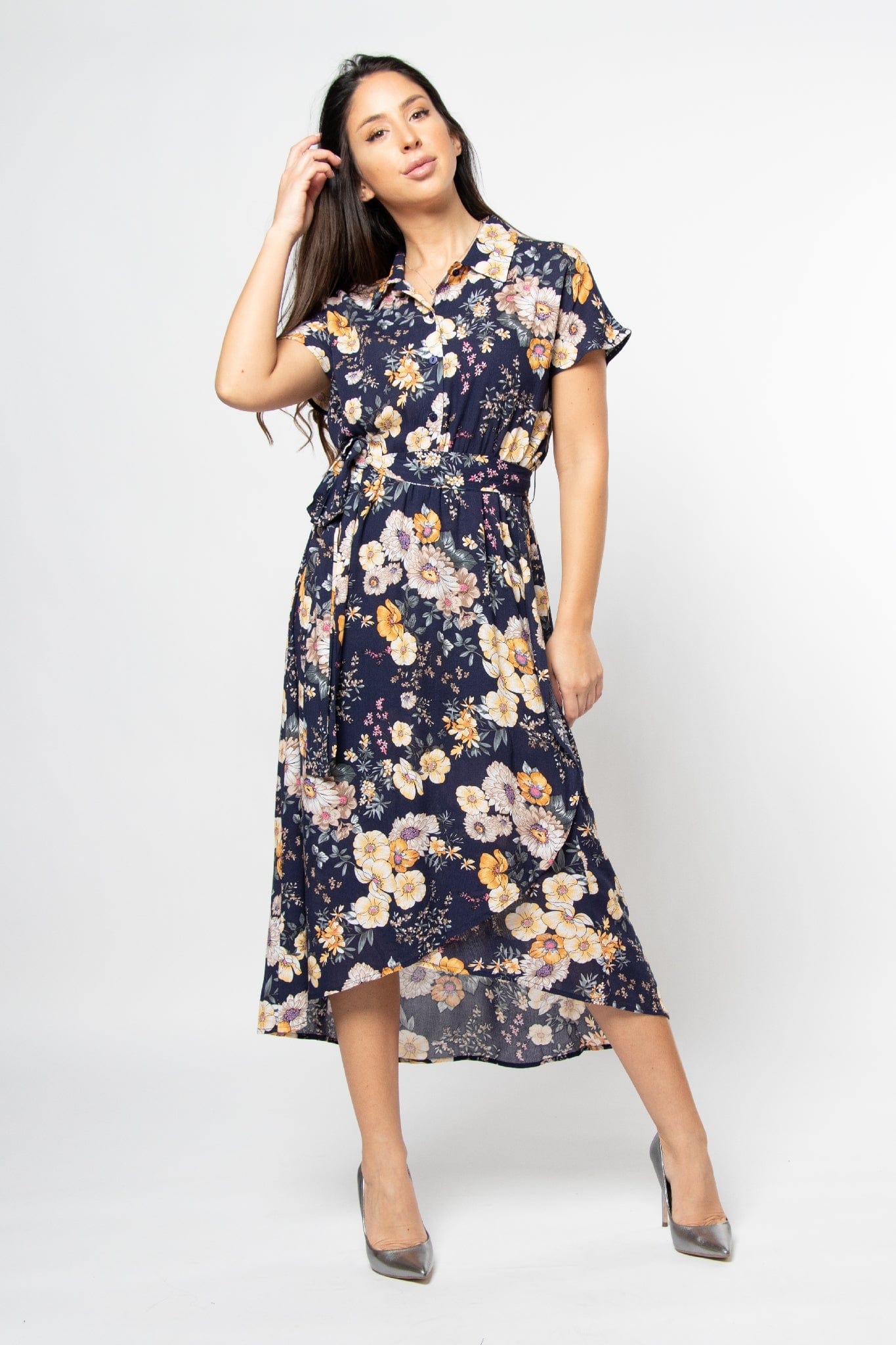 ميكا فستان ميدي طبعة زهور بكم قصير