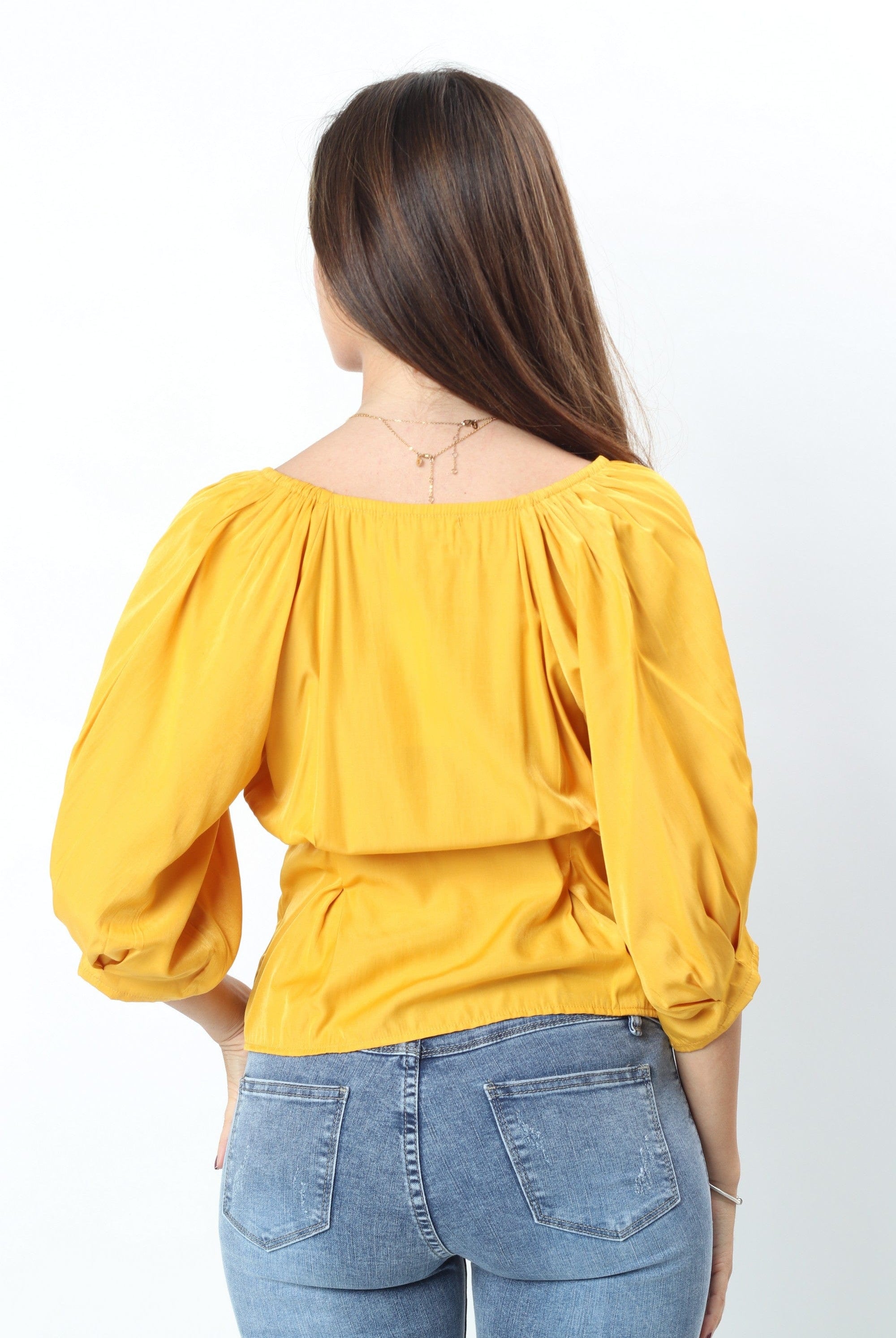 ميكا بلوزة لف بأزرار جانبية 3/4 كم