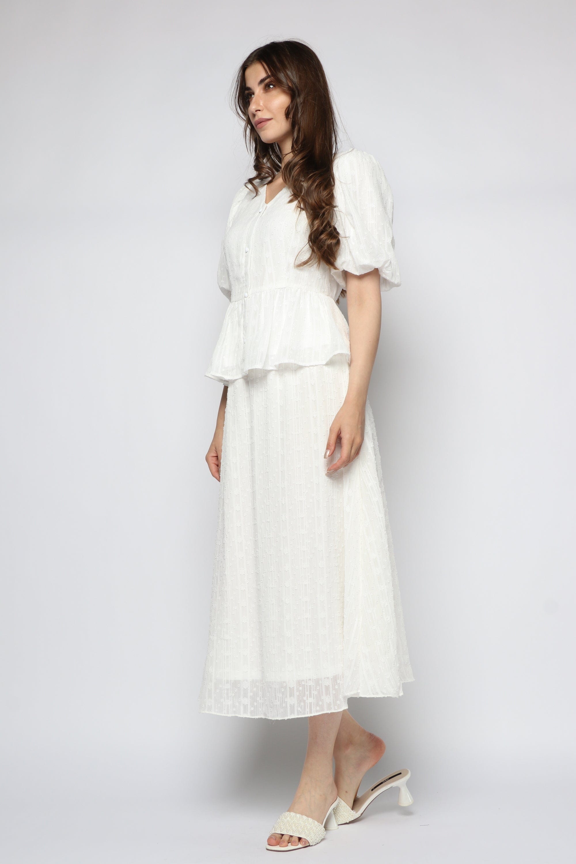 ميكا تنورة ميدي مطرزة شفافة مبطنة