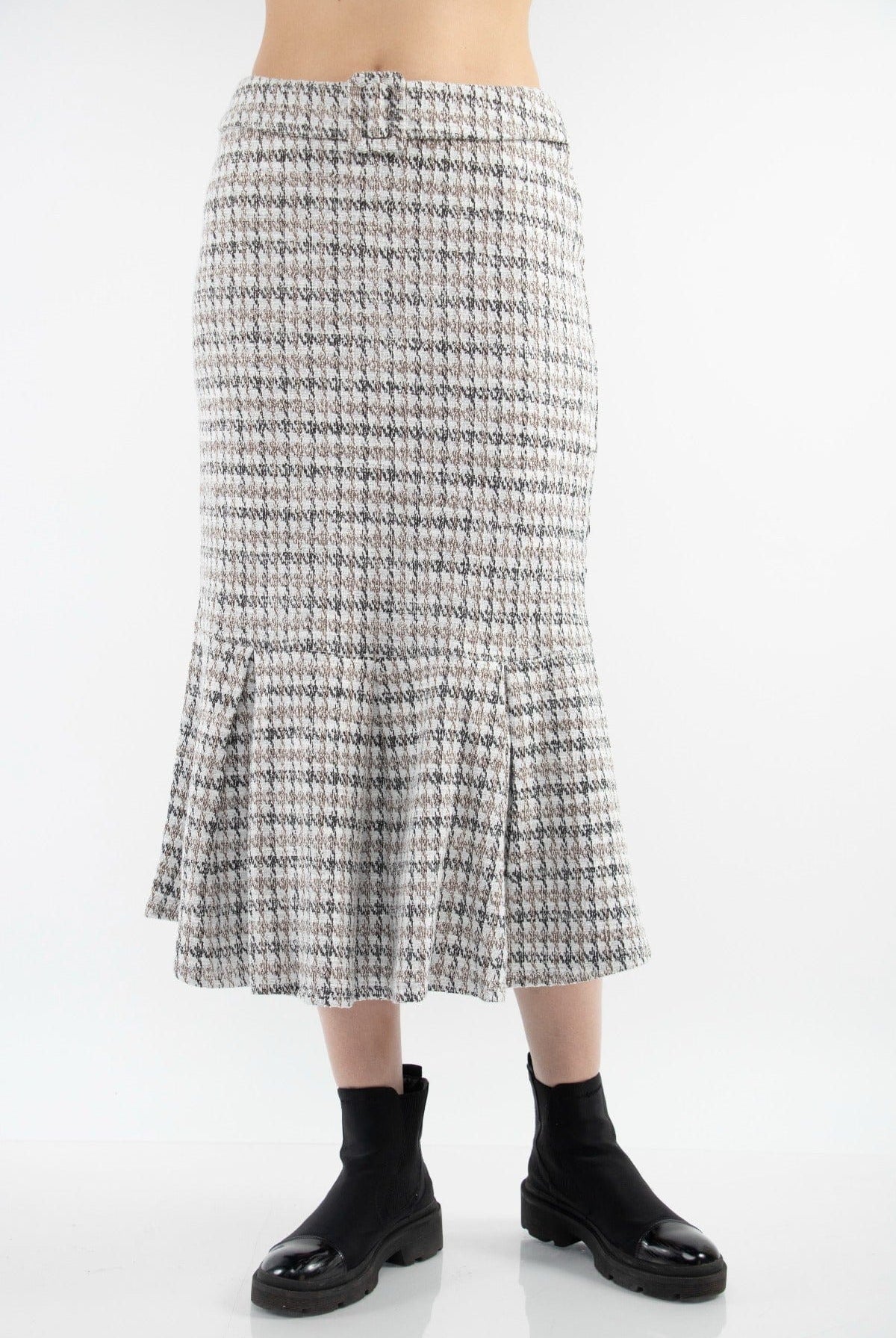 ميكا تنورة ميدي نسيج متماسك مصممة بكسرات من الاسفل بحزام خصر