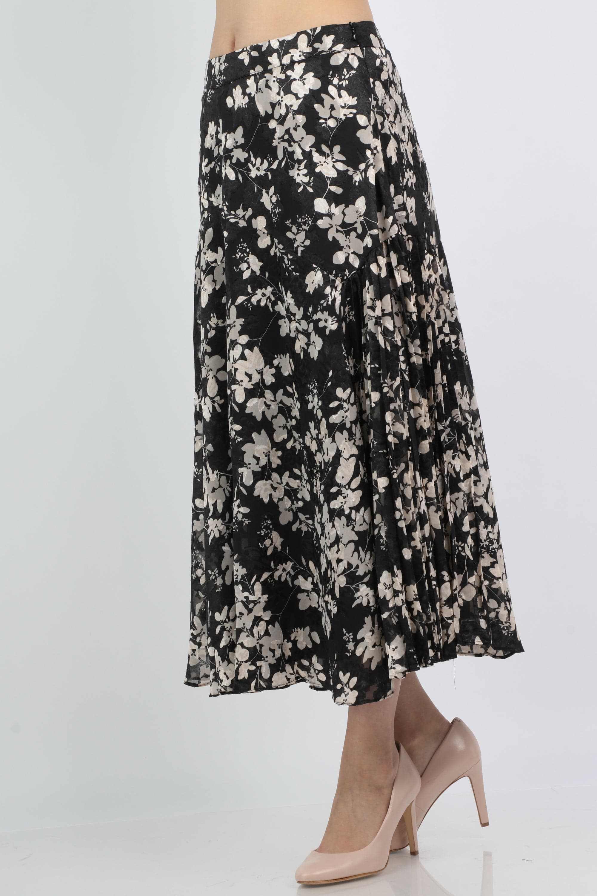 ميكا تنورة ميدي واسعة مشجرة بنمط ورود