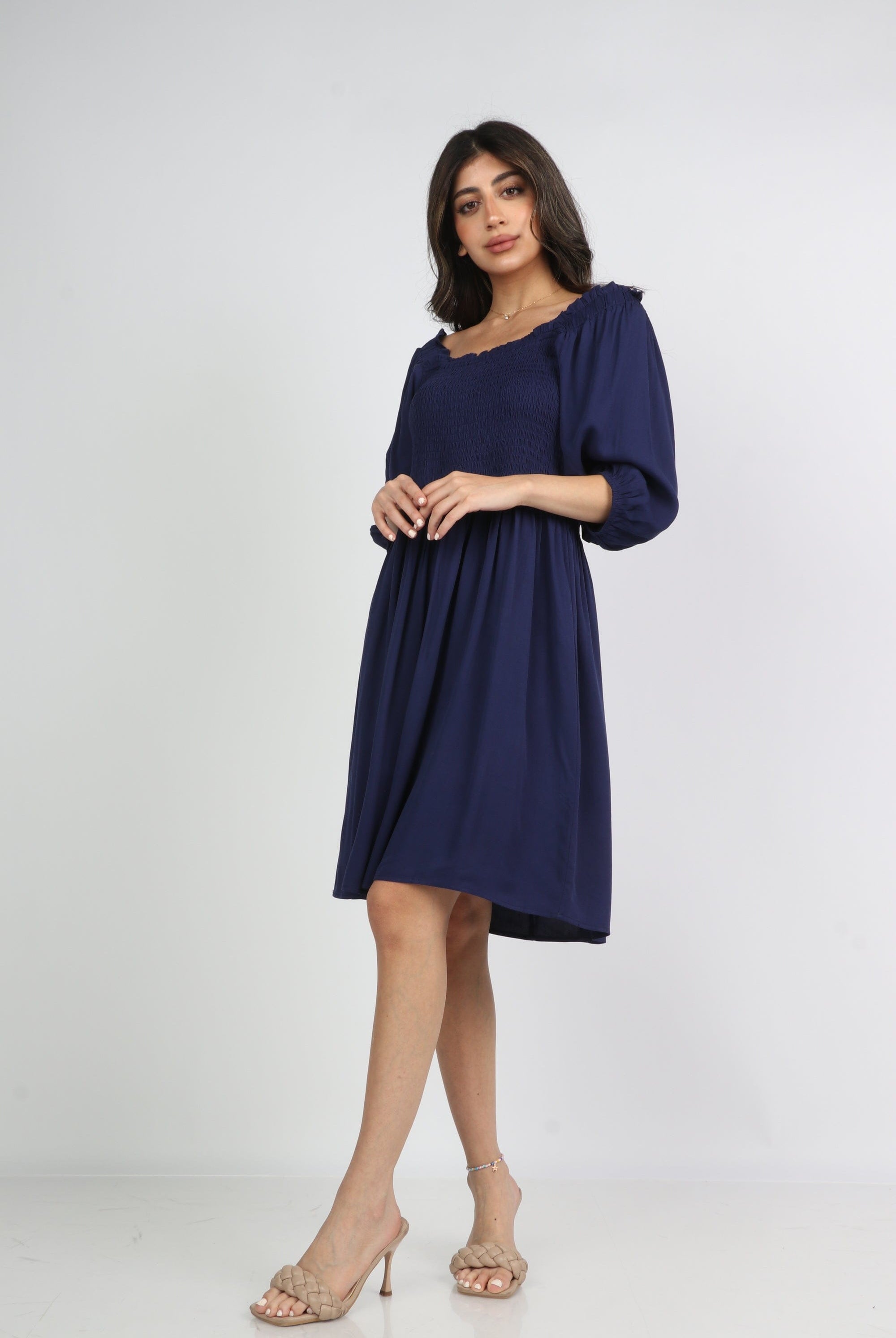 ميكا فستان قصير على الركبة 3/4 كم منفوس نسائي