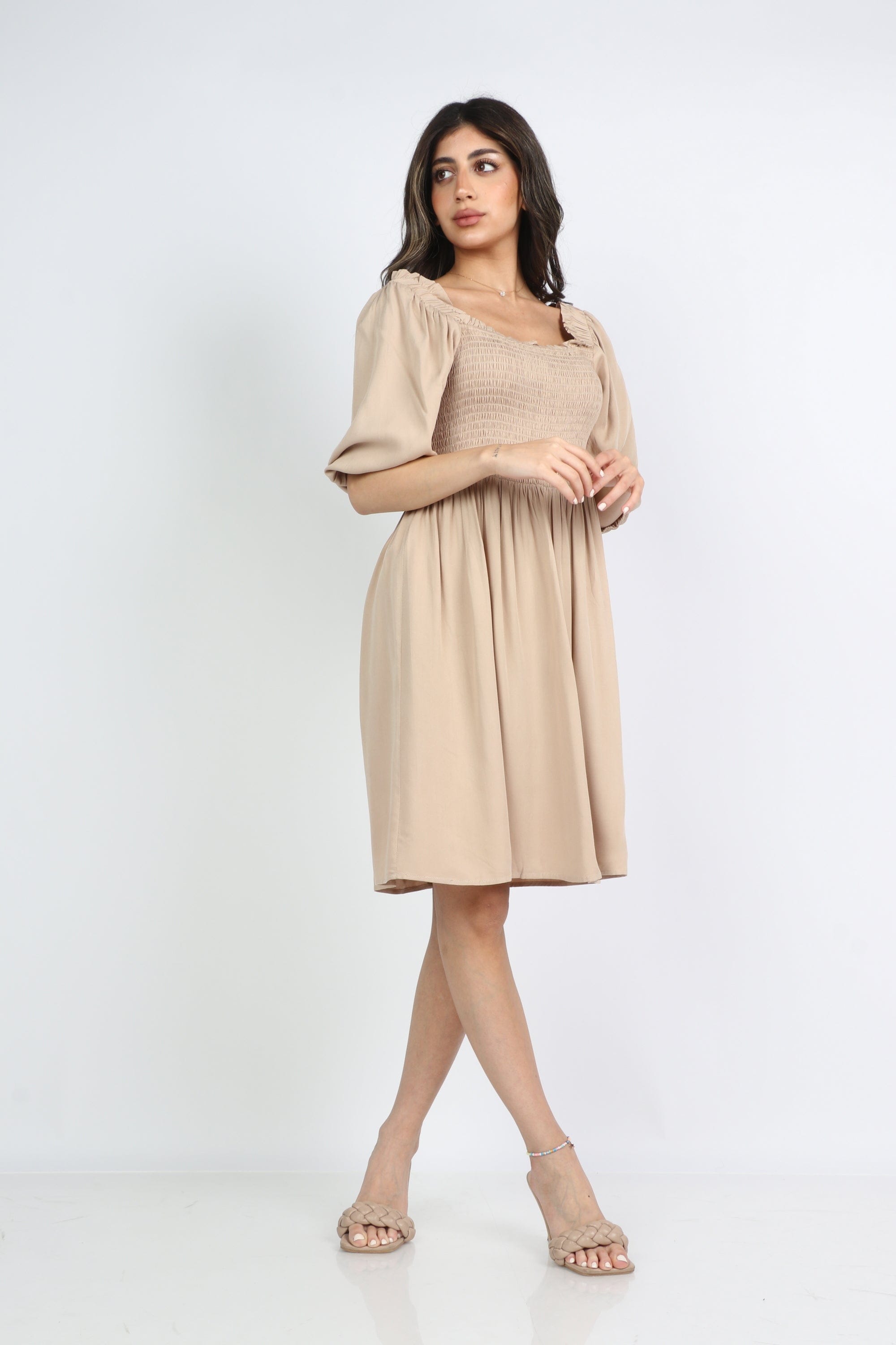 ميكا فستان قصير على الركبة 3/4 كم منفوس نسائي