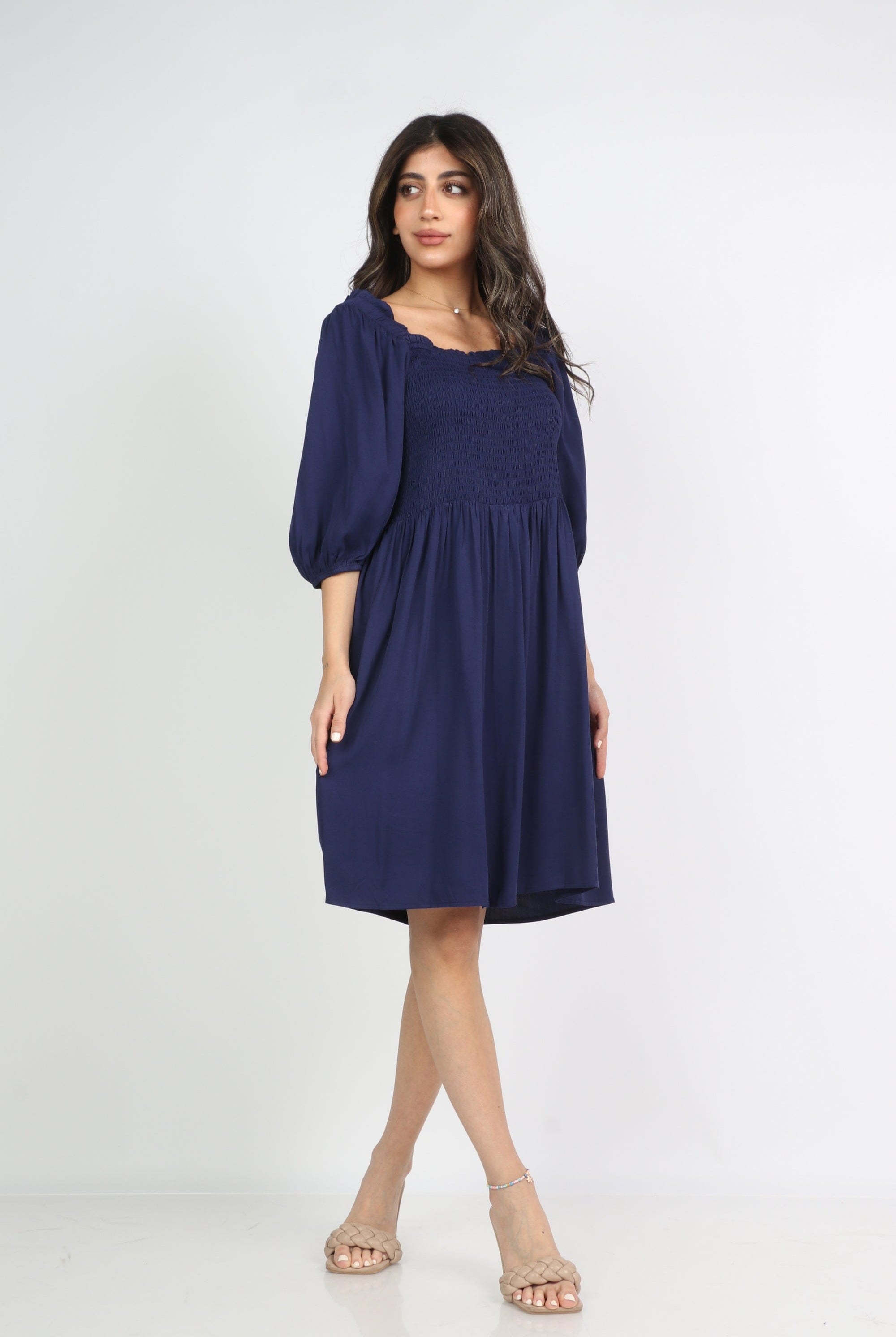 ميكا فستان قصير على الركبة 3/4 كم منفوس نسائي