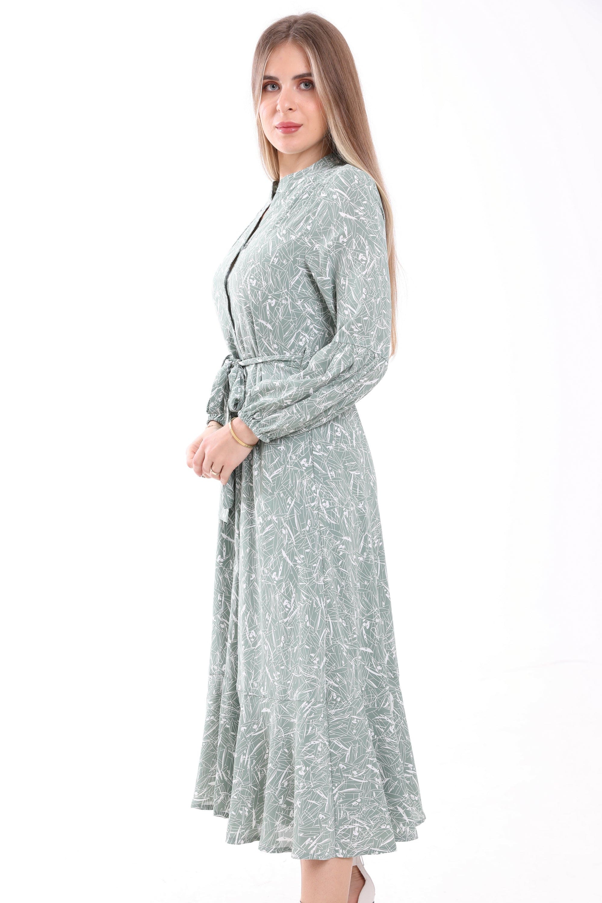 ميكا فستان ميدي بأكمام طويلة مشجر بفتحة صدر V