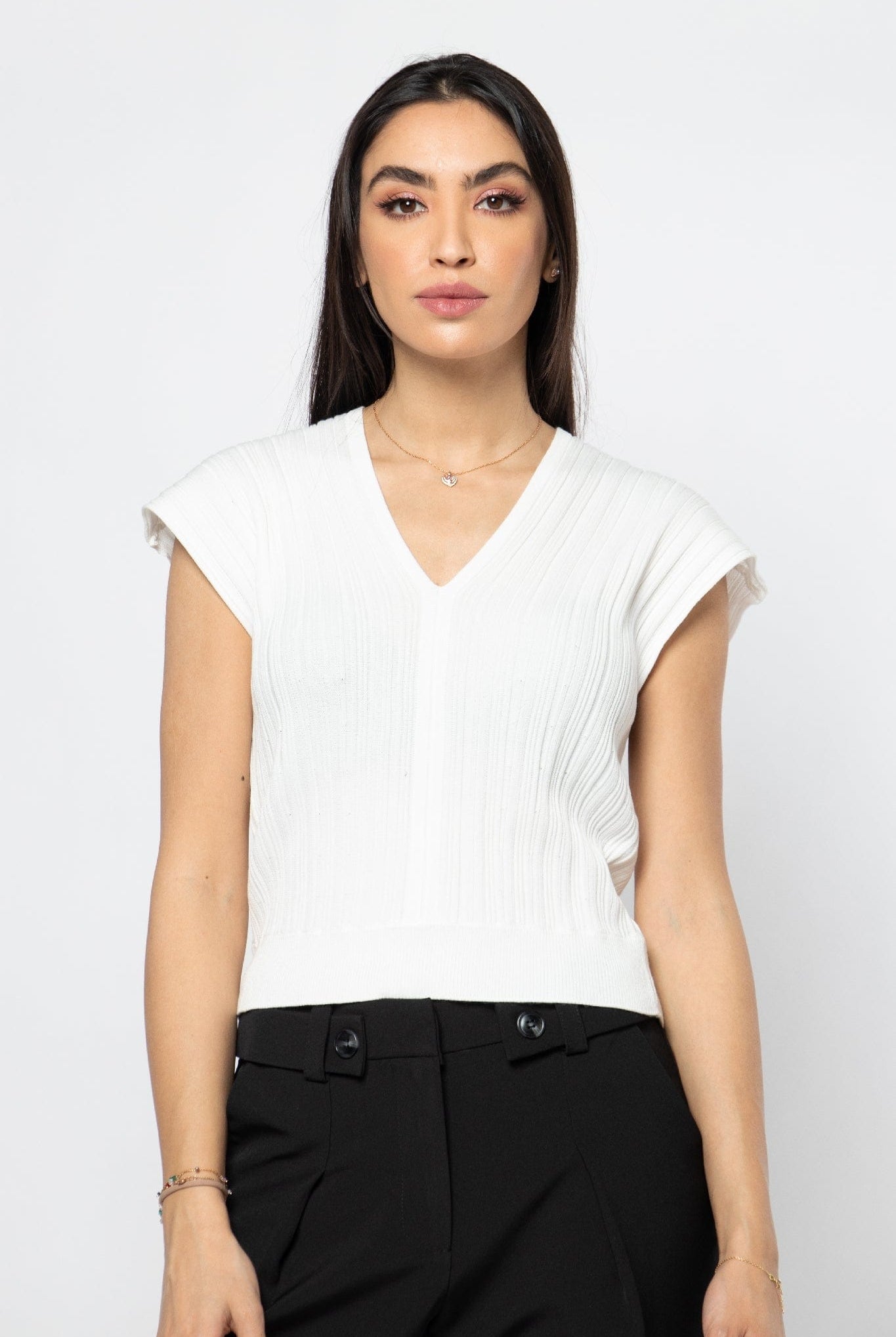 نتشي بلوزة سادة سبعة أكمام قصيرة نسائي