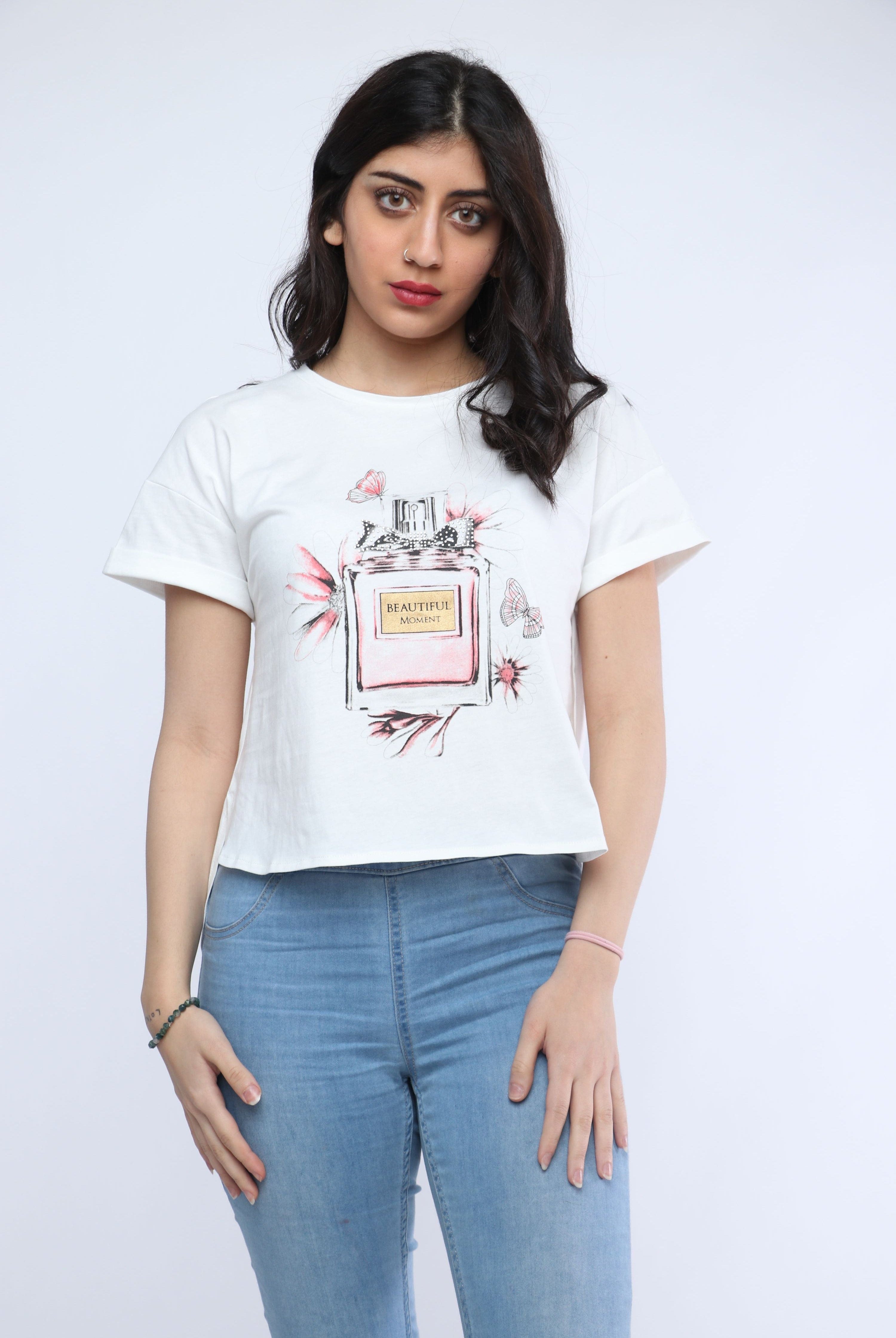 ميكا بلوزة بأكمام قصيرة بطبعة