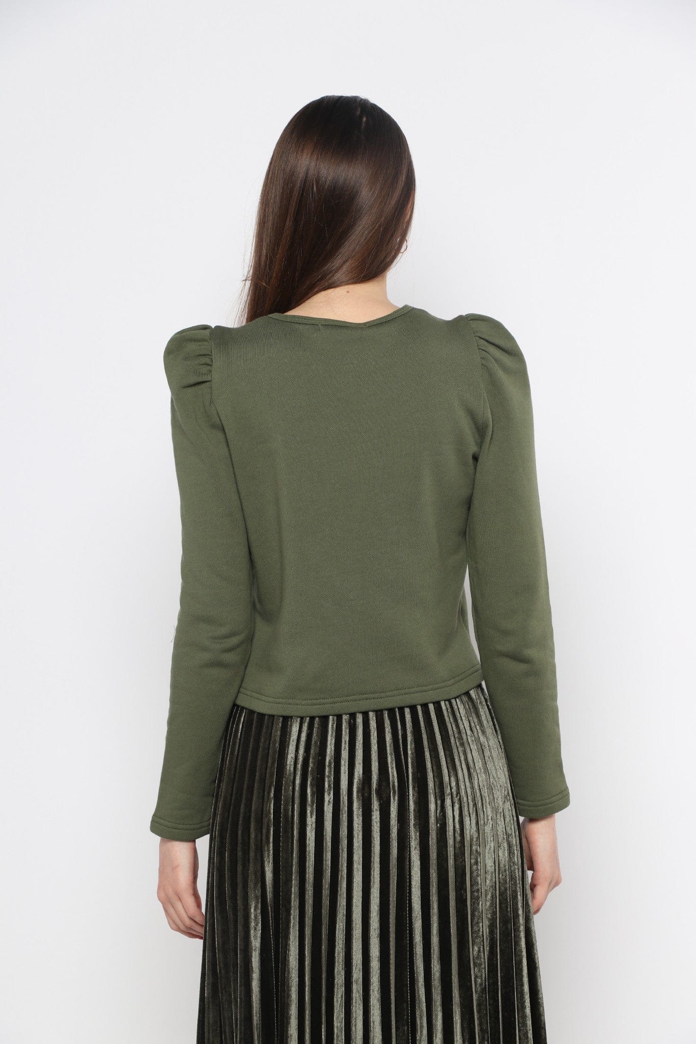 ميكا بلوزة سادة بكتف مرتفع بأكمام طويلة