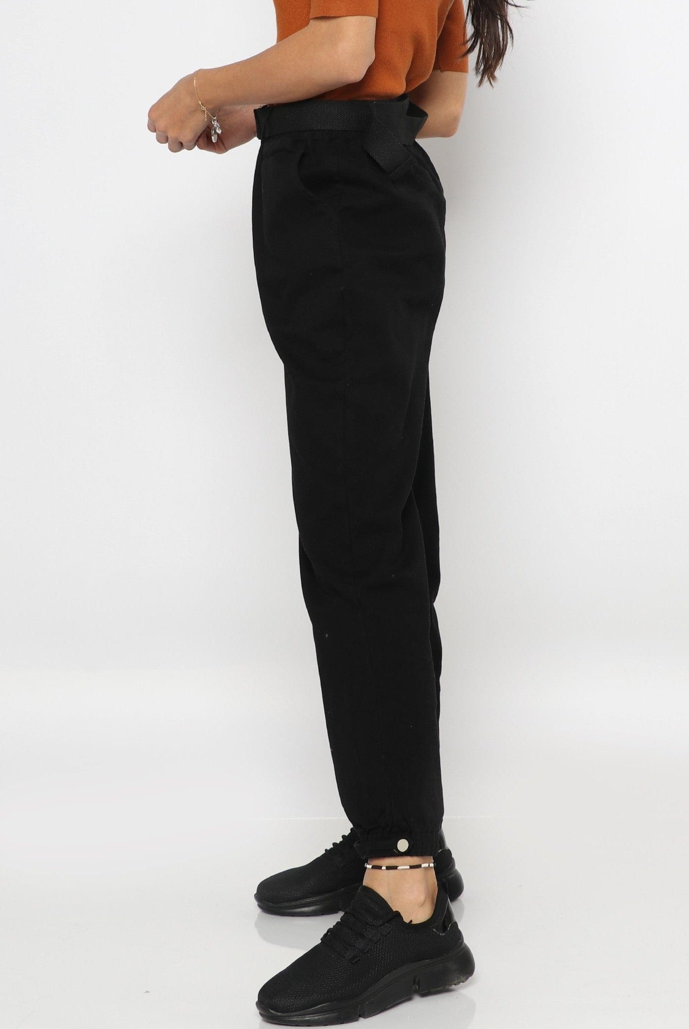 ميكا بنطلون طويل خصر مرتفع سادة بأساور أسود