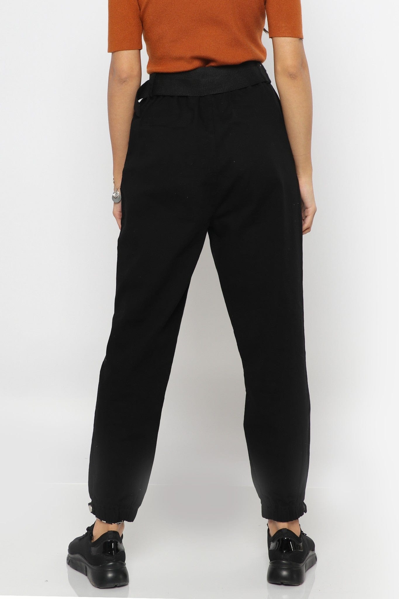 ميكا بنطلون طويل خصر مرتفع سادة بأساور أسود