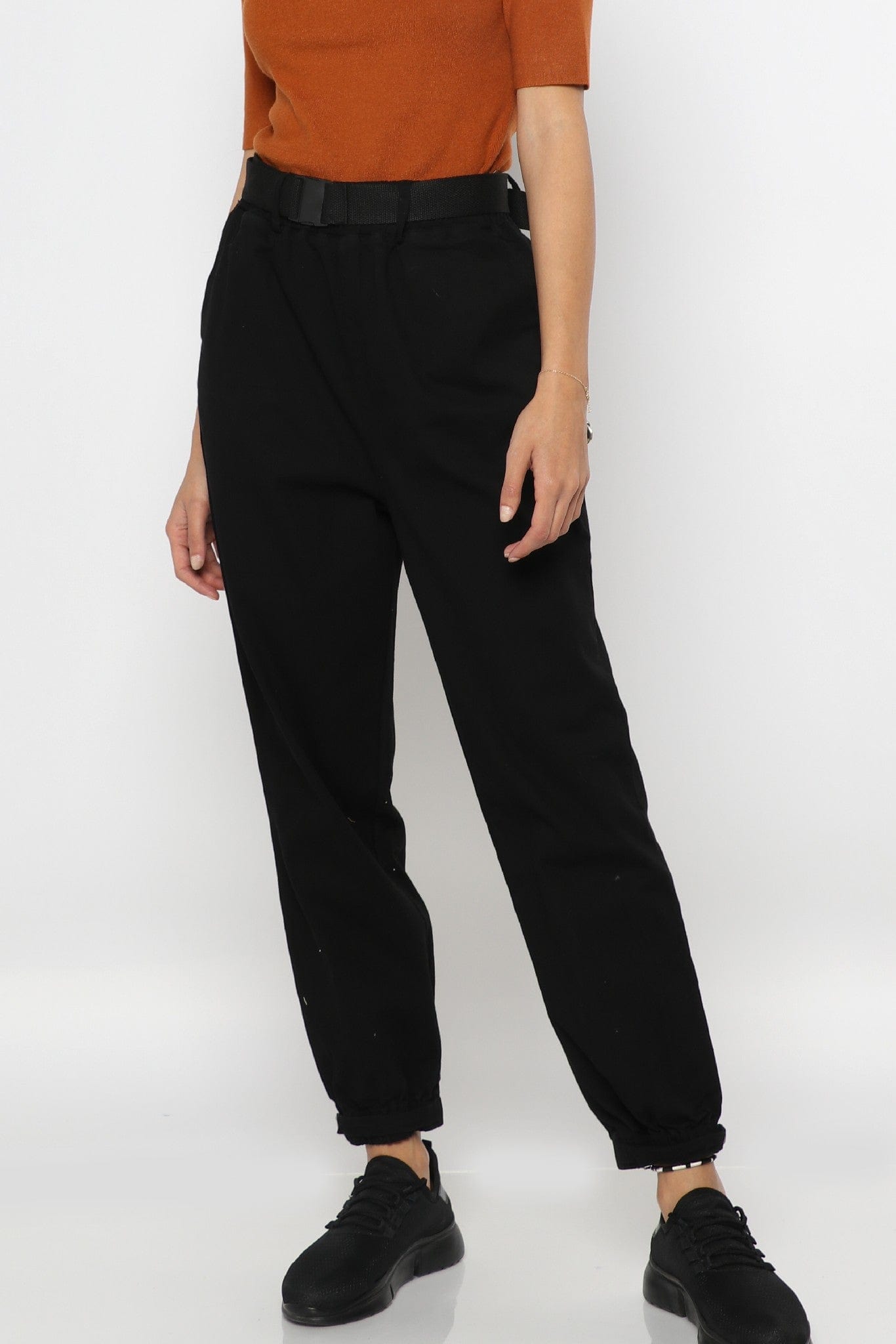 ميكا بنطلون طويل خصر مرتفع سادة بأساور أسود