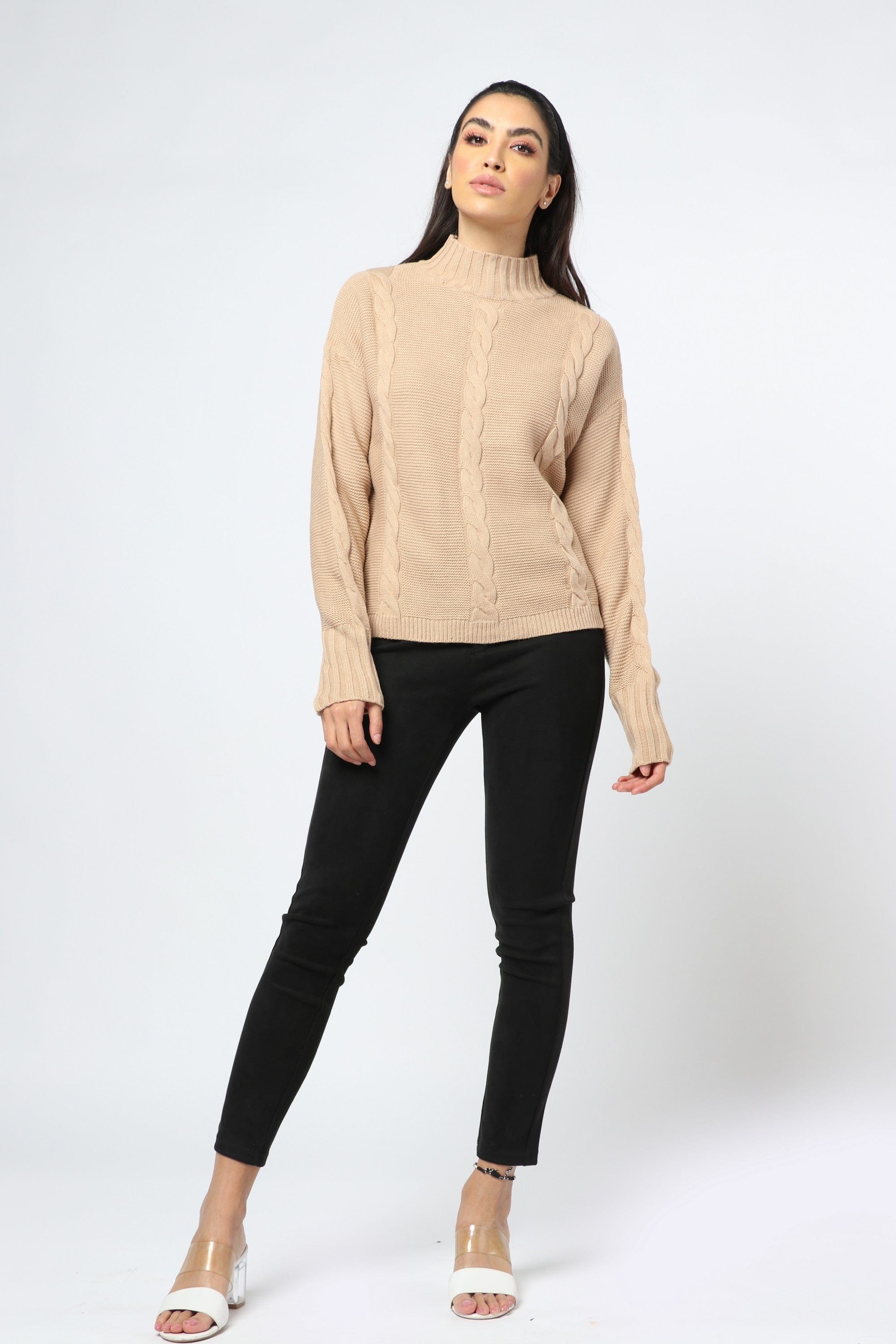 ميكا بلوزة سادة مضفرة برقبة مرتفعة بأكمام طويلة