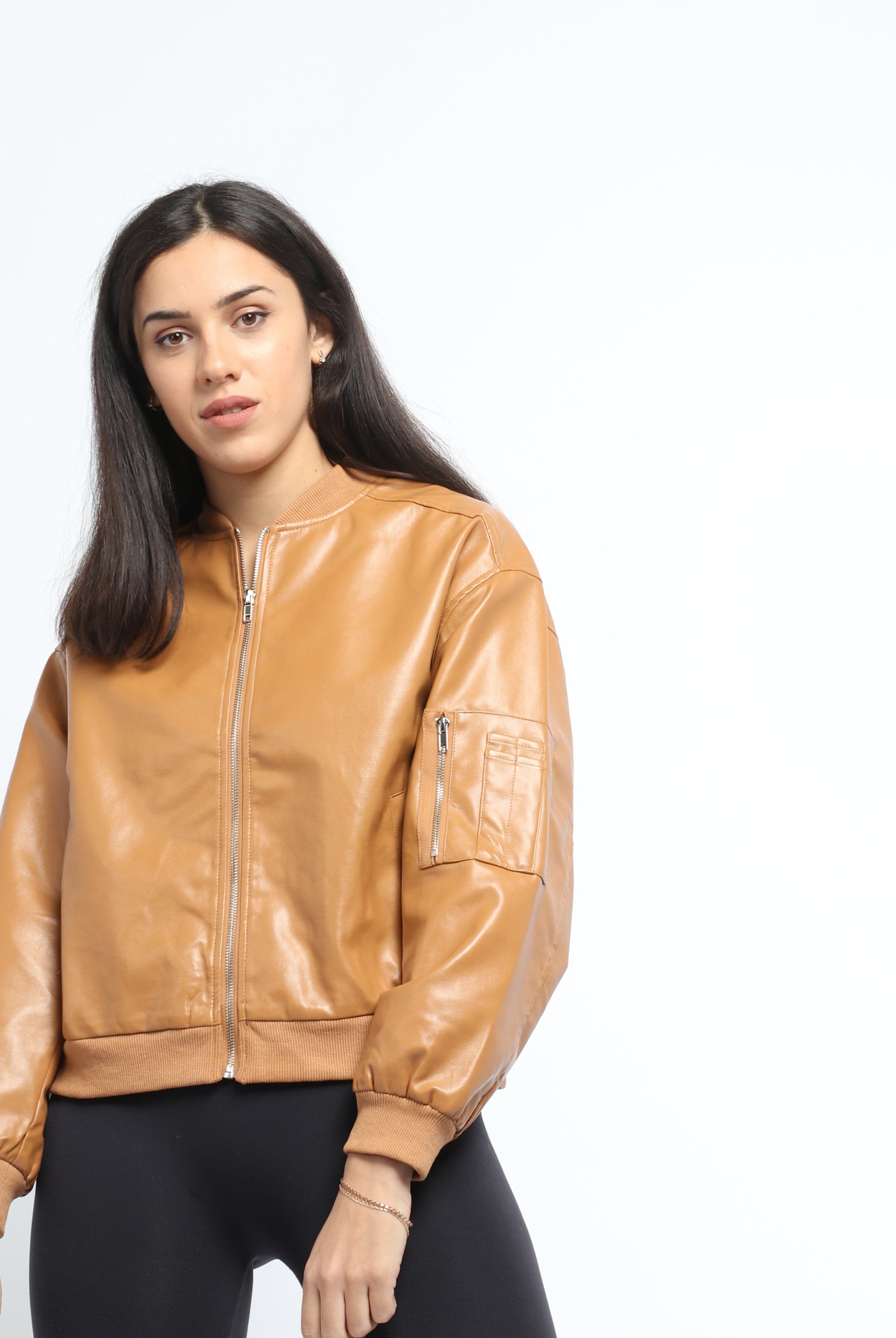 ميكا سترة بسحاب بأكمام طويلة وجيوب