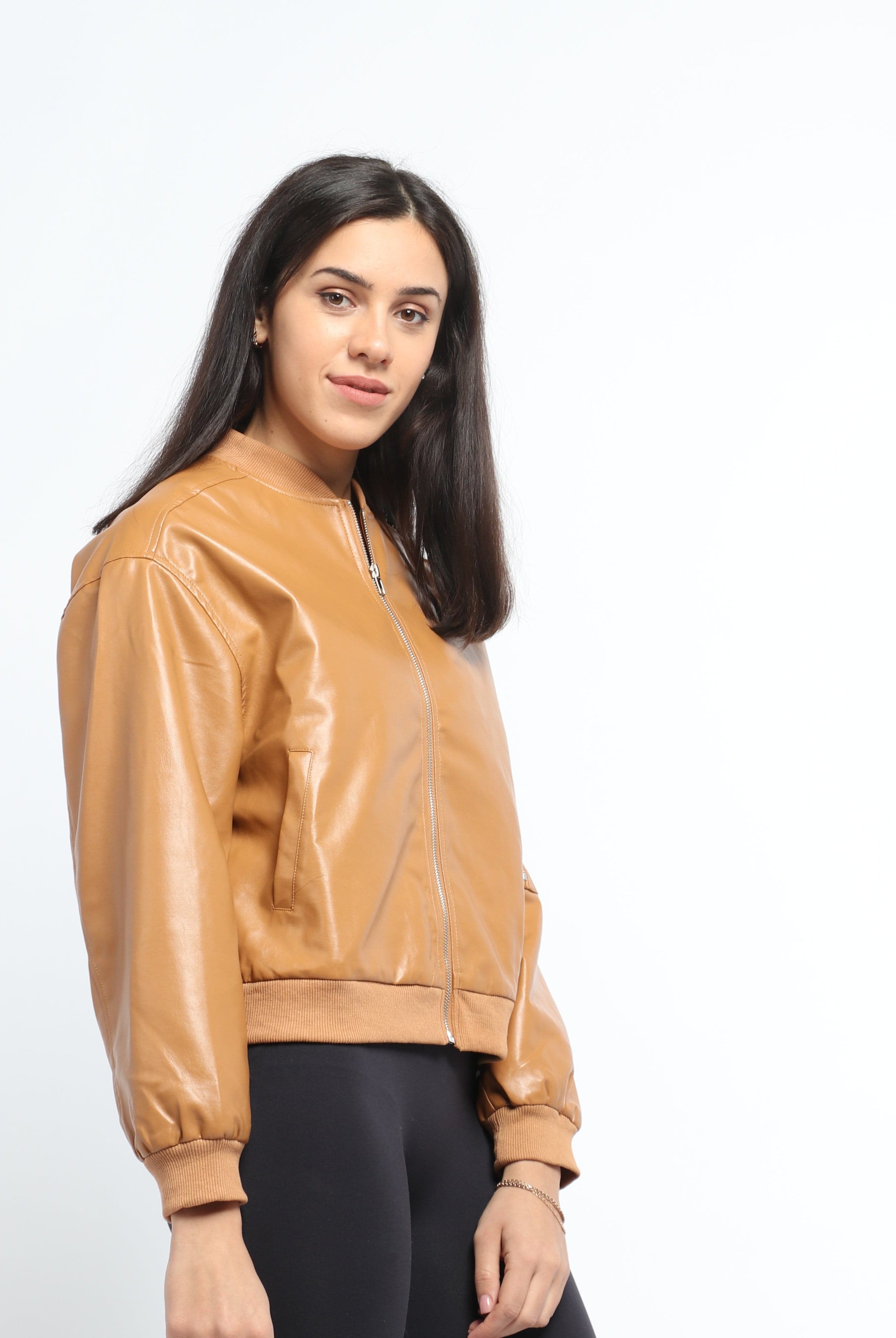 ميكا سترة بسحاب بأكمام طويلة وجيوب