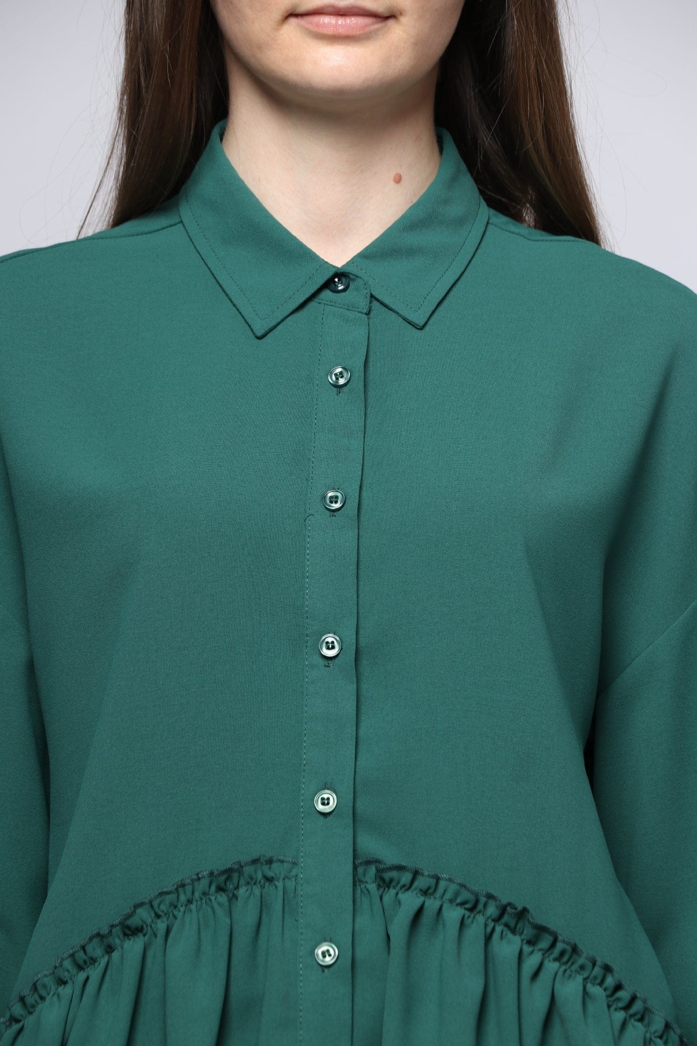 ู
ููุง ุจููุฒุฉ ุจุฃูู
ุงู
ุทูููุฉ ุจุชุตู
ูู
ูู
ูุต ุจูุฑุงููุด