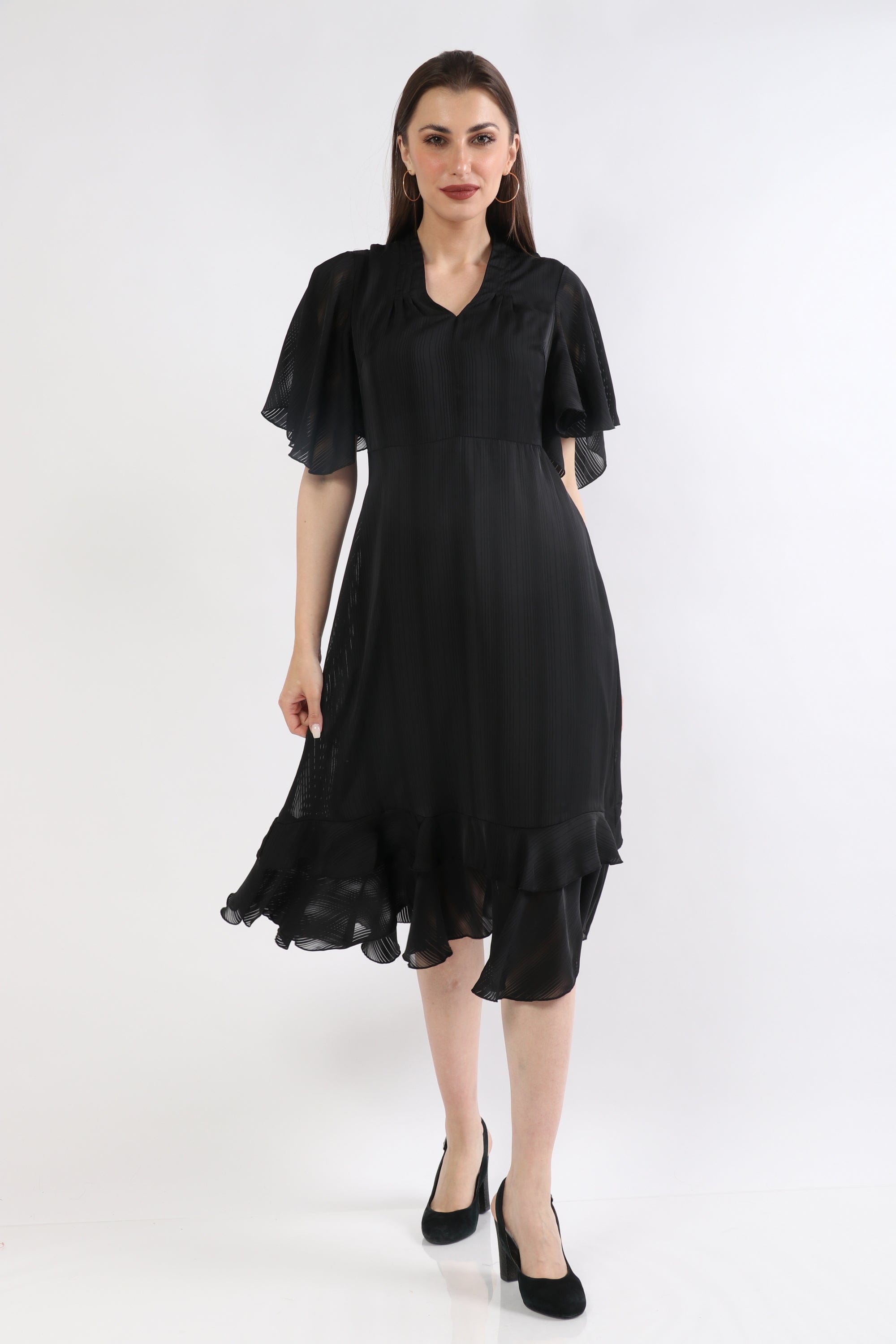 ميكا فستان ميدي بأكمام مفتوحة قصيرة