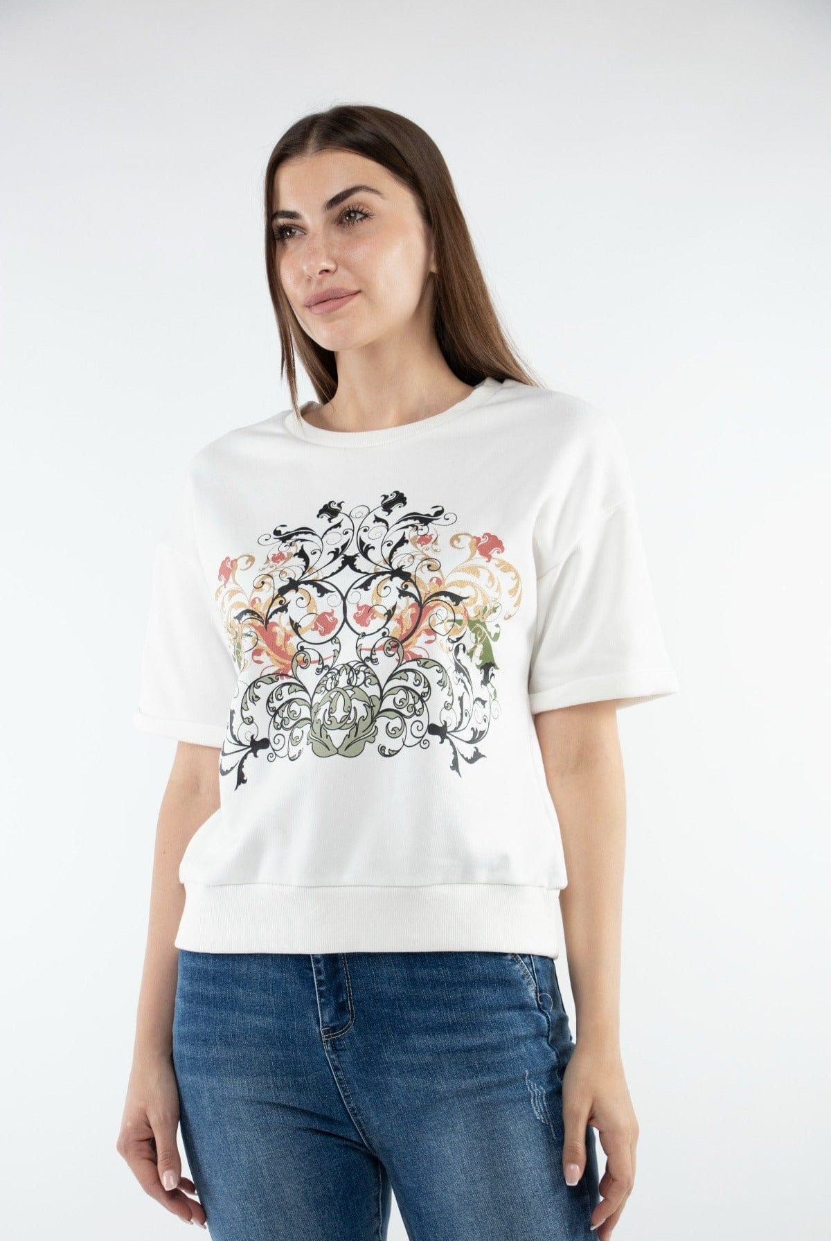 ميكا بلوزة بأكمام قصيرة بطبعة مشجرة