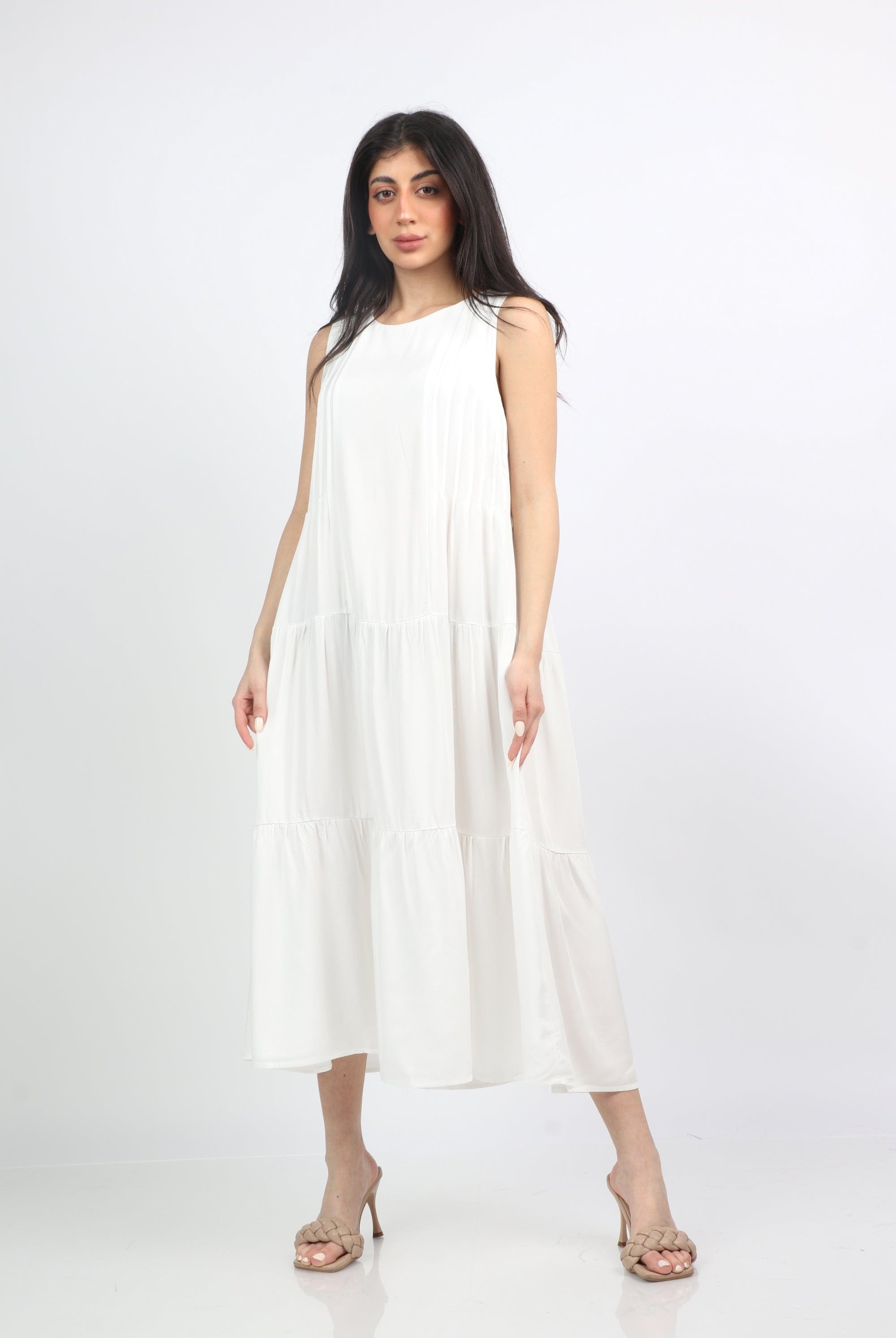 ميكا فستان ميدي واسع من تحت بدون كم