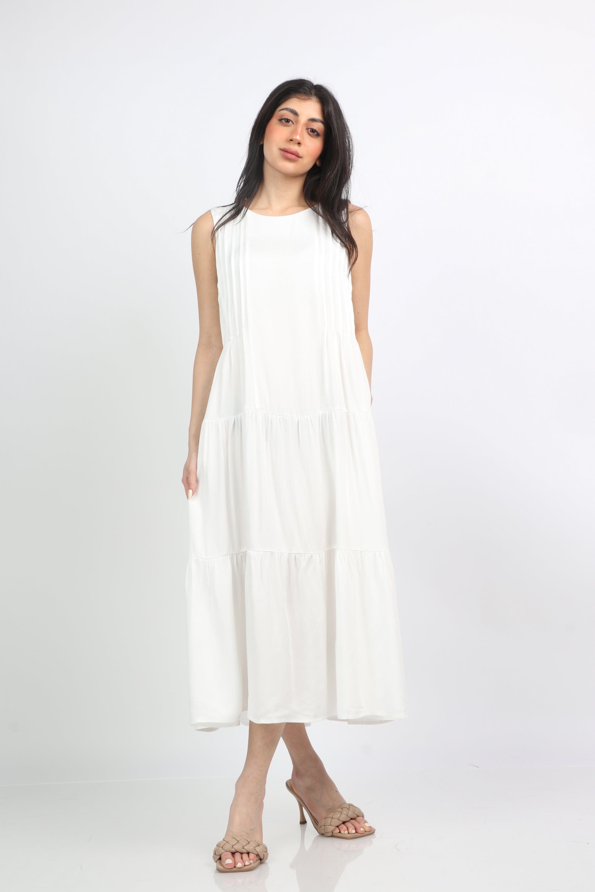 ميكا فستان ميدي واسع من تحت بدون كم