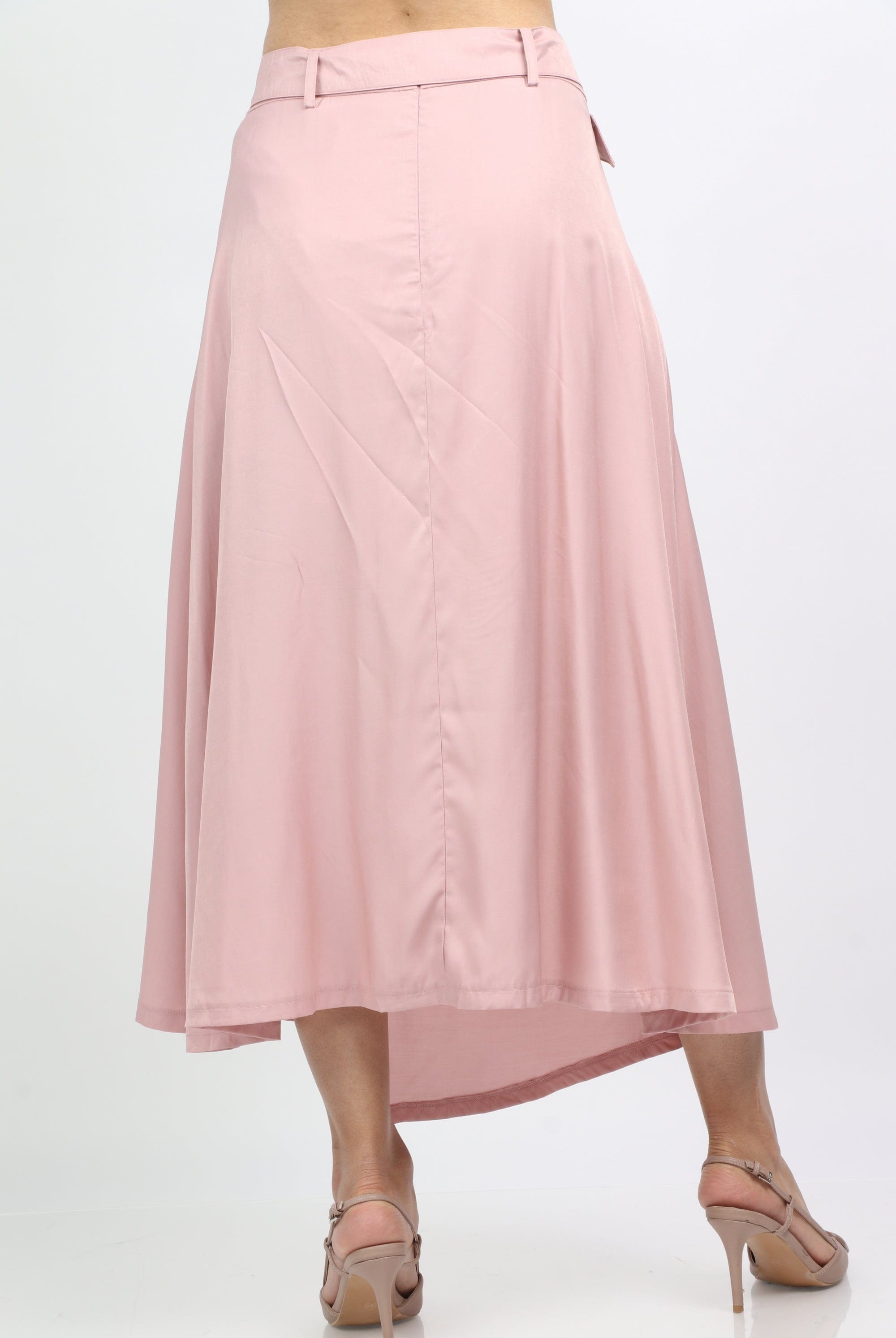 ميكا تنورة ميدي شكل لف مزودة بجيوب