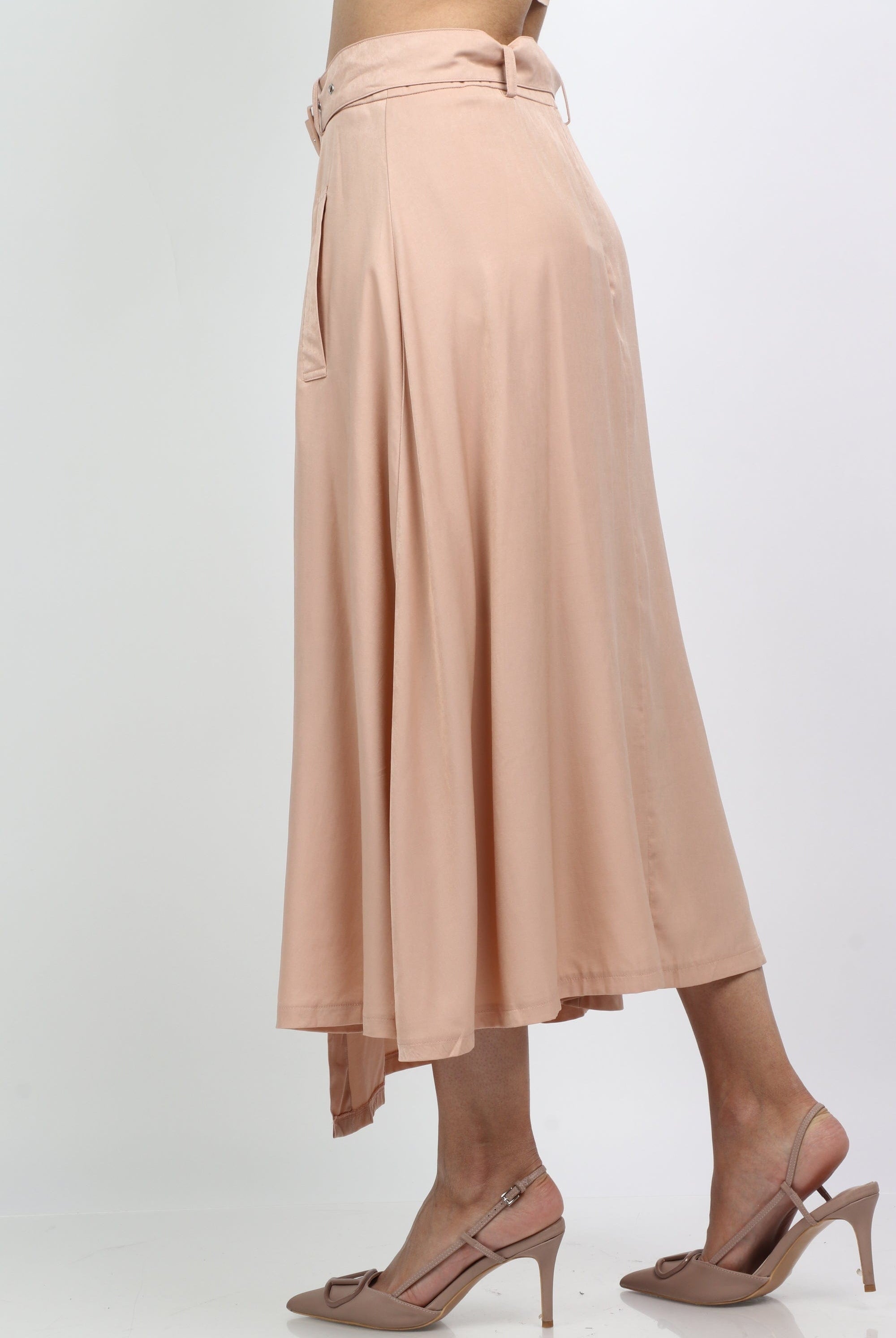 ميكا تنورة ميدي شكل لف مزودة بجيوب