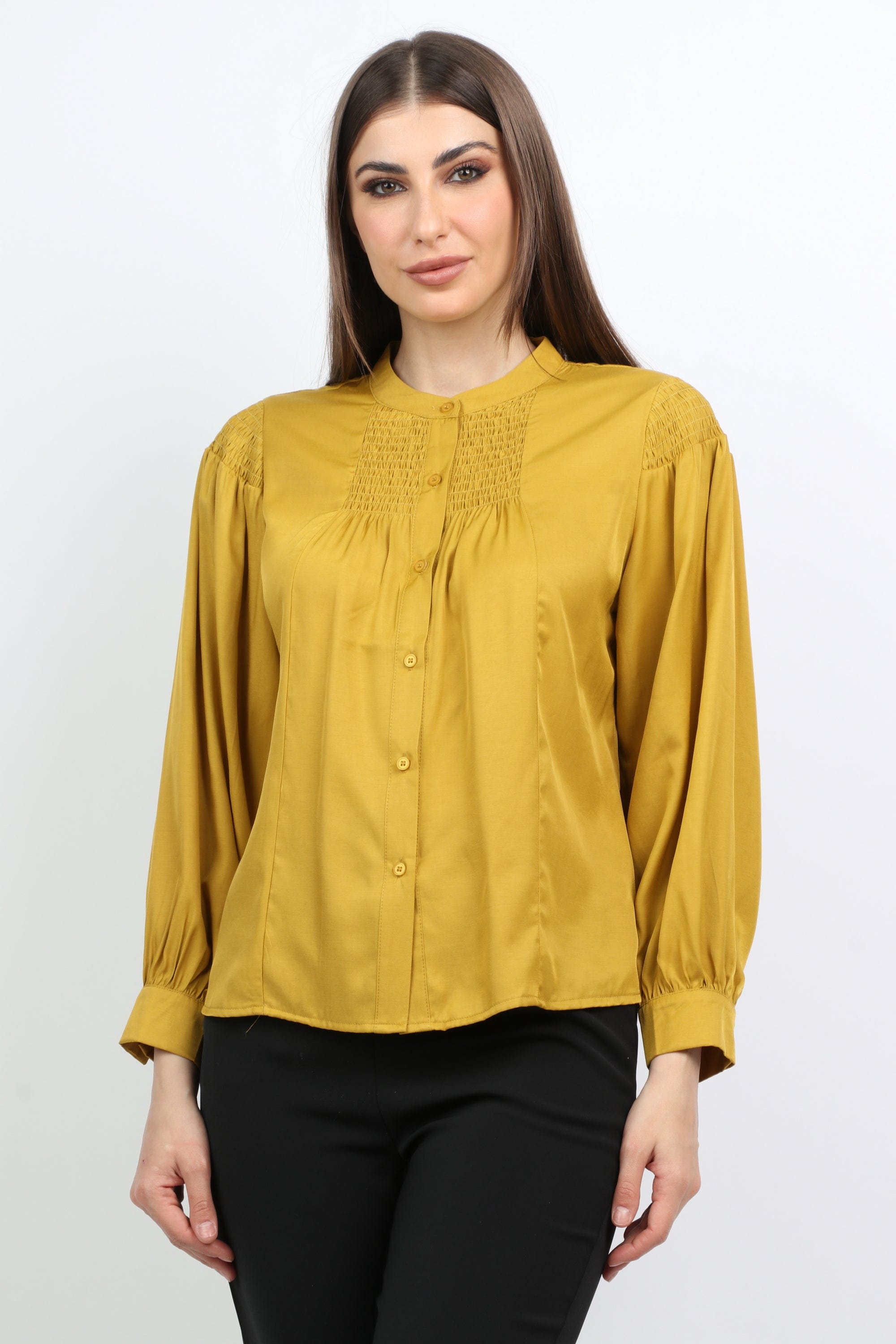 ميكا بلوزة مكشكشة من الصدر أزرار أمامية كم طويل نسائي