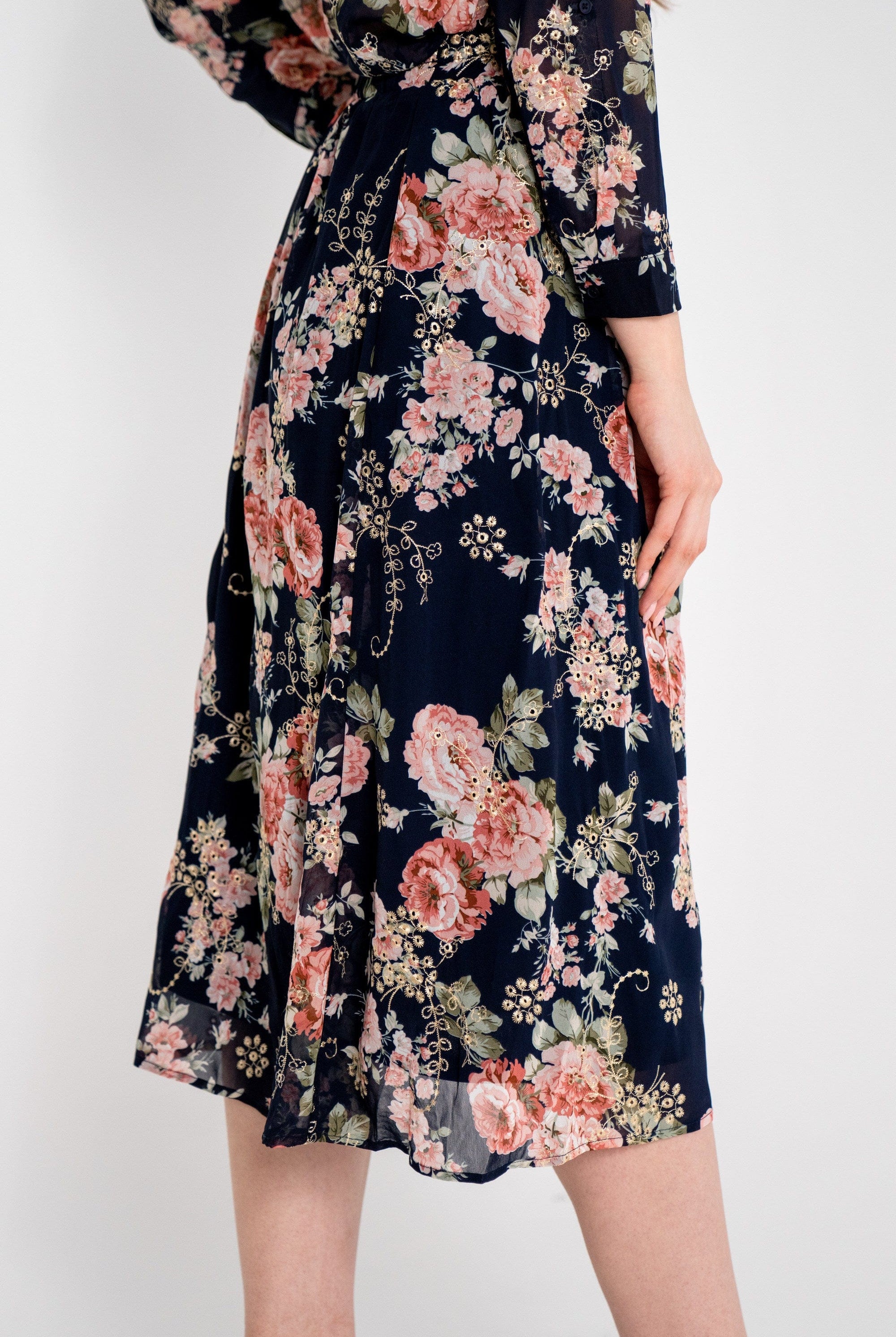 ميكا تنورة ميدي مورد كلوش شفاف نسائي