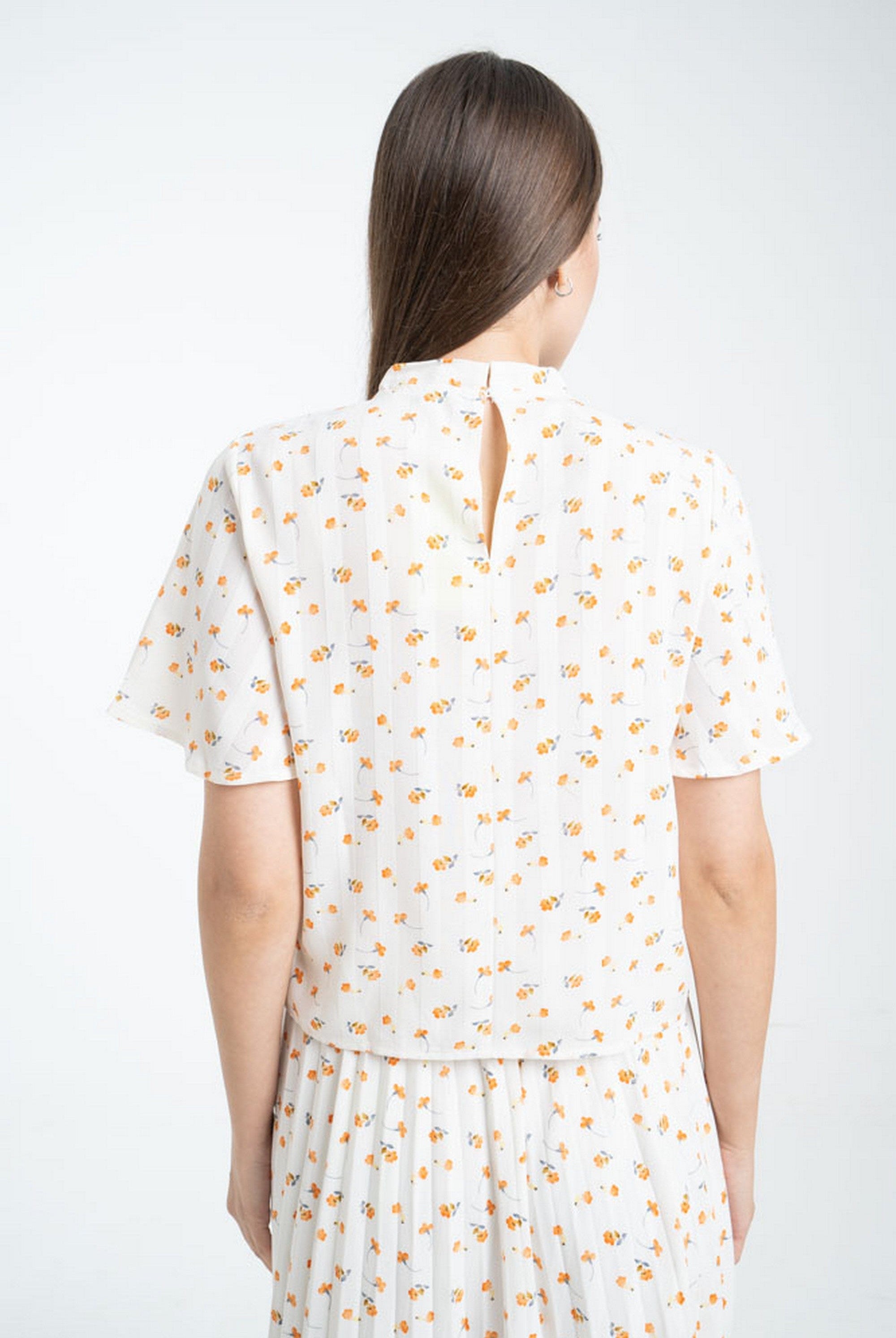 ميكا توب مشجر ناعم كم قصير نسائي