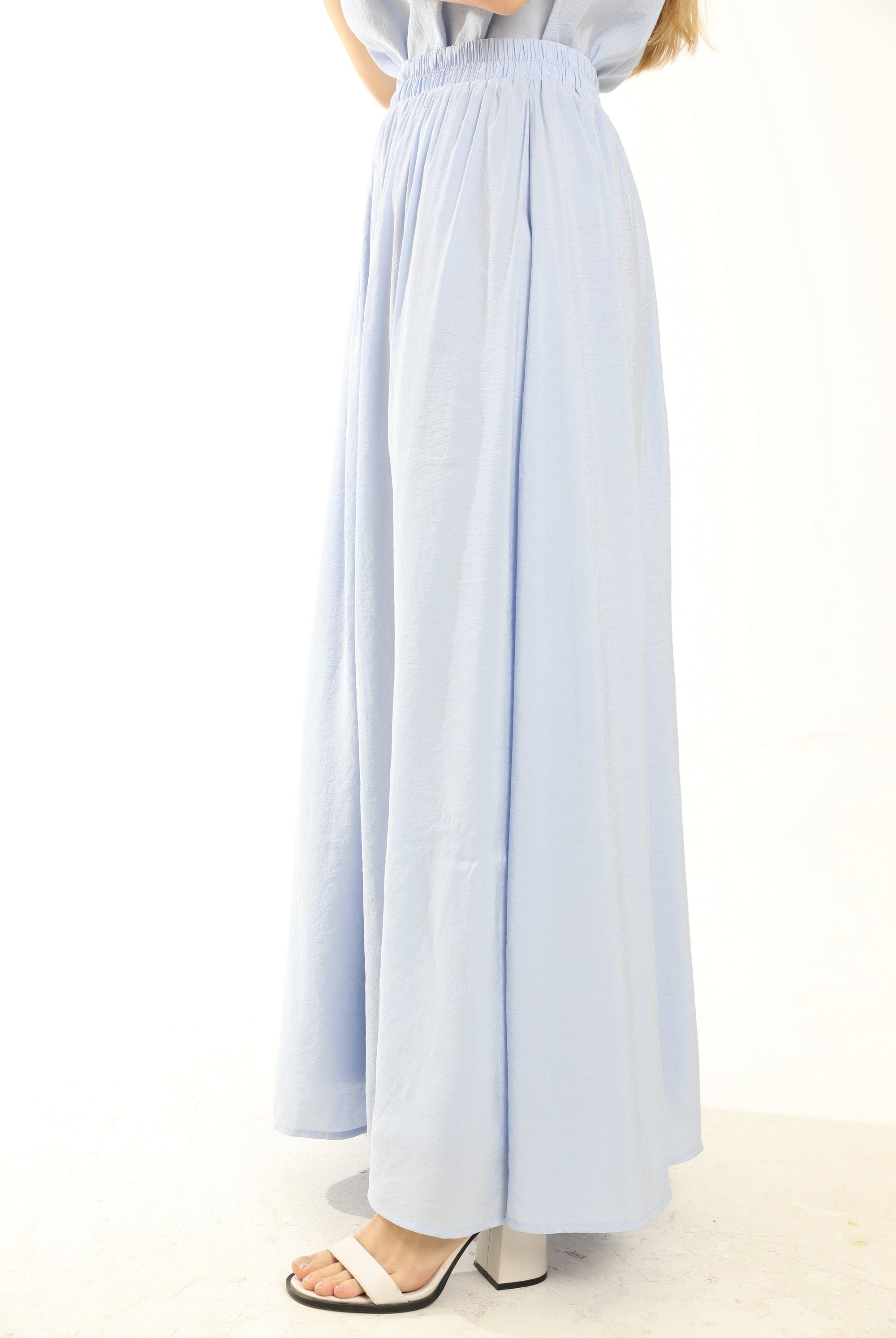 ميكا تنورة ميدي سادة كلوش واسع نسائي