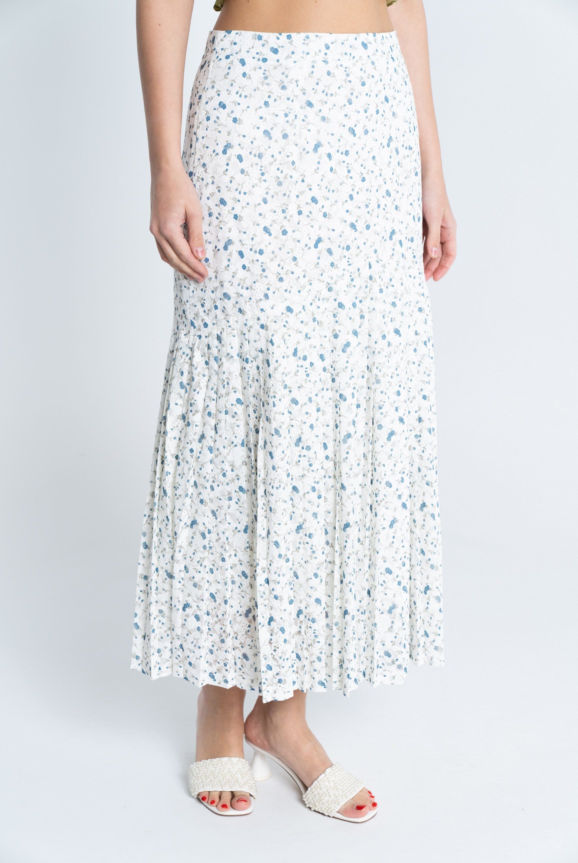 ميكا تنورة ميدي مشجرة بكسرات من الأسفل