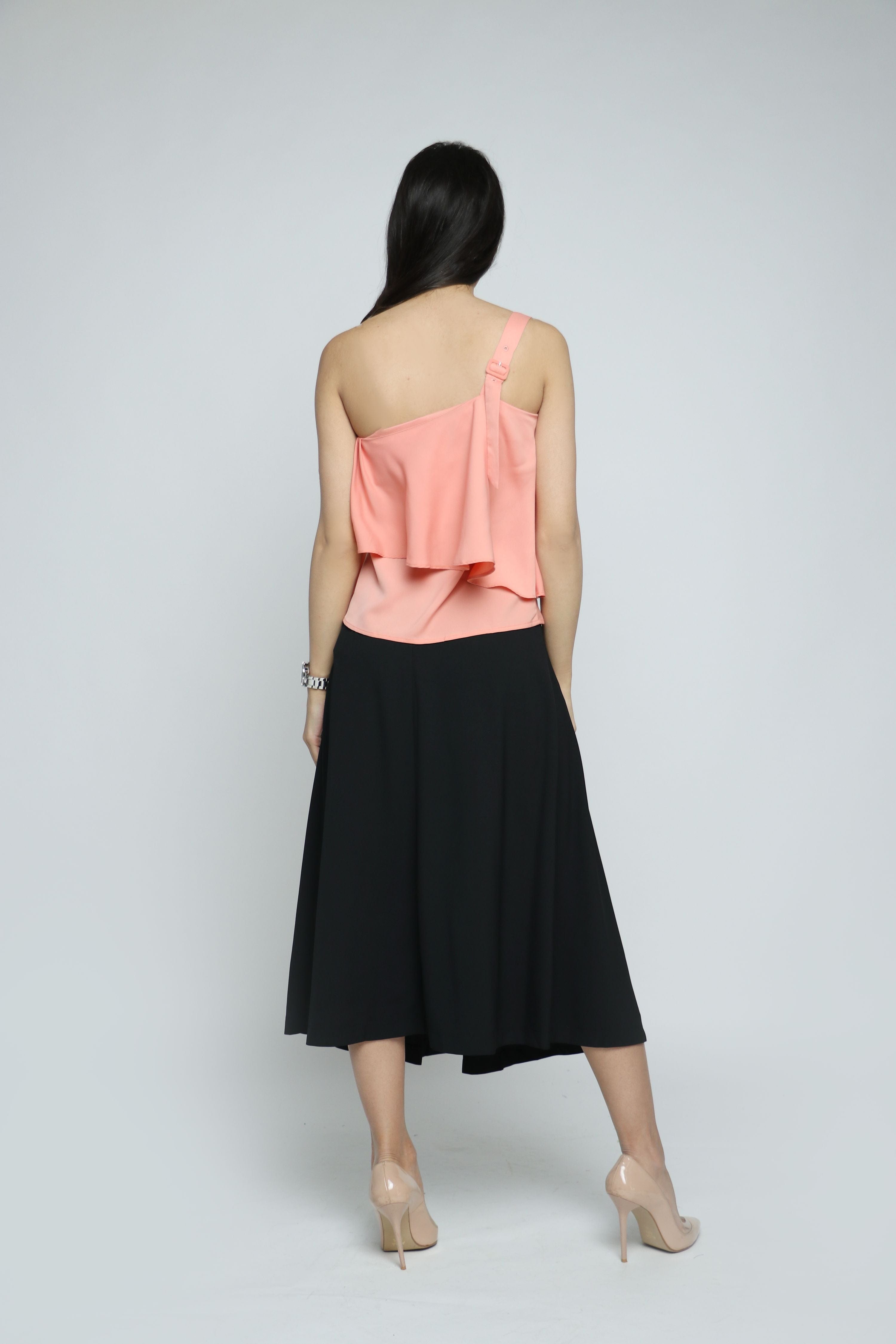 ميكا بلوزة مكشكشة بحمالات عريضة نسائي