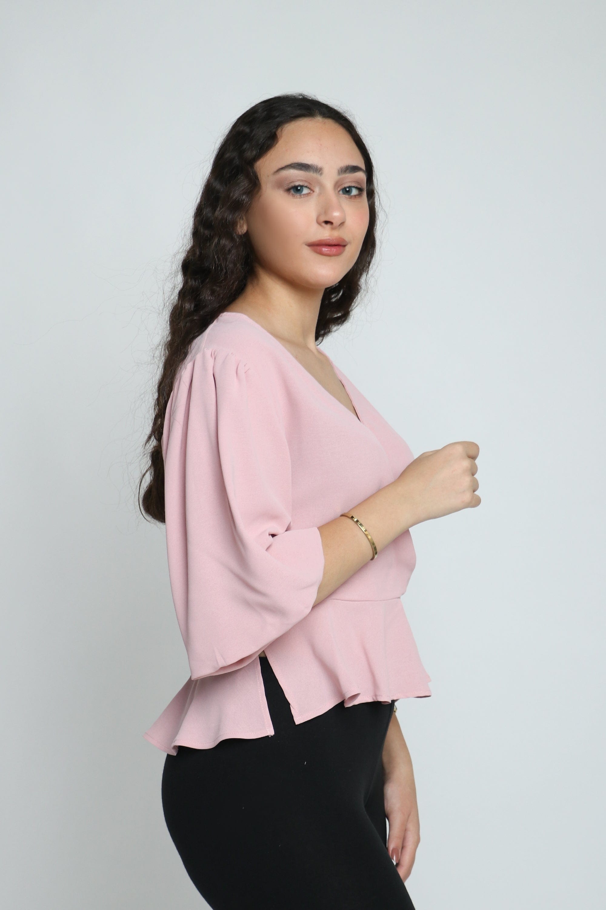 ميكا بلوزة لف واسعة كم طويل منفوخ فتحة سبعة نسائي