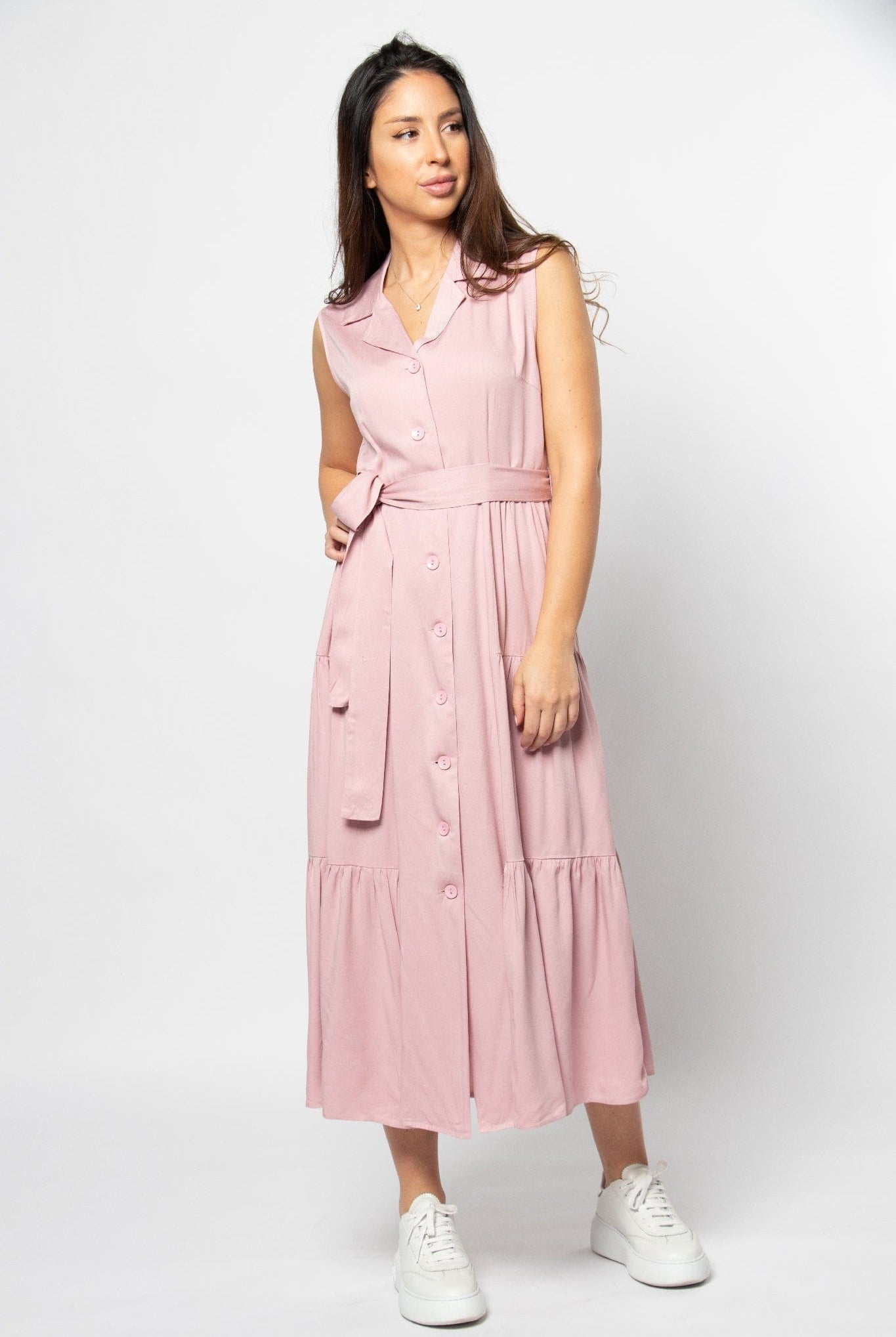 ميكا فستان ميدي قميص بأزرار أمامية وحزام وسط ربط بدون كم